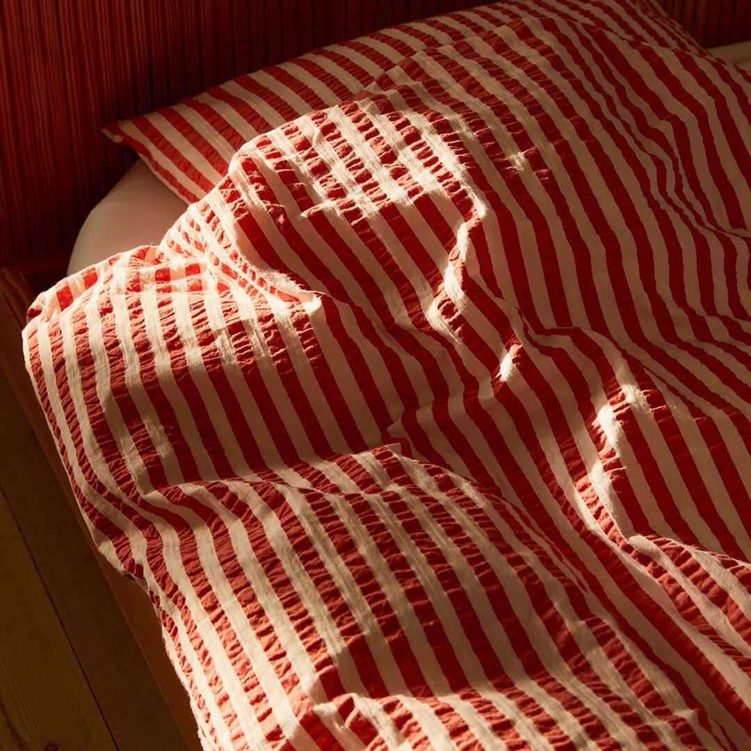[product_category]-Juna Bæk & Bølge Lines Bed Linen 140x200 Cm, Chili/Birch-Juna-5713397366646-636664-JUN-5