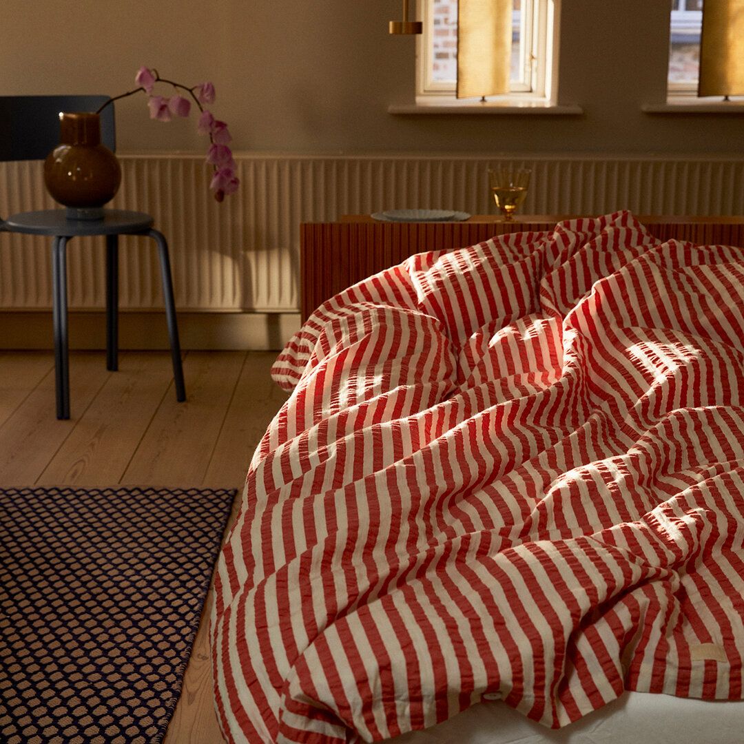 [product_category]-Juna Bæk & Bølge Lines Bed Linen 140x200 Cm, Chili/Birch-Juna-5713397366646-636664-JUN-8