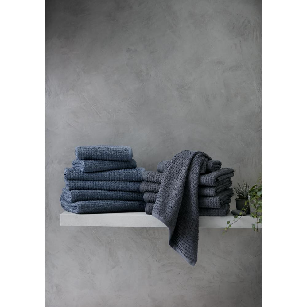 [product_category]-Juna Check Towel Dark Grey, 70x140 Cm-Juna-5713397150580-615058-JUN-4