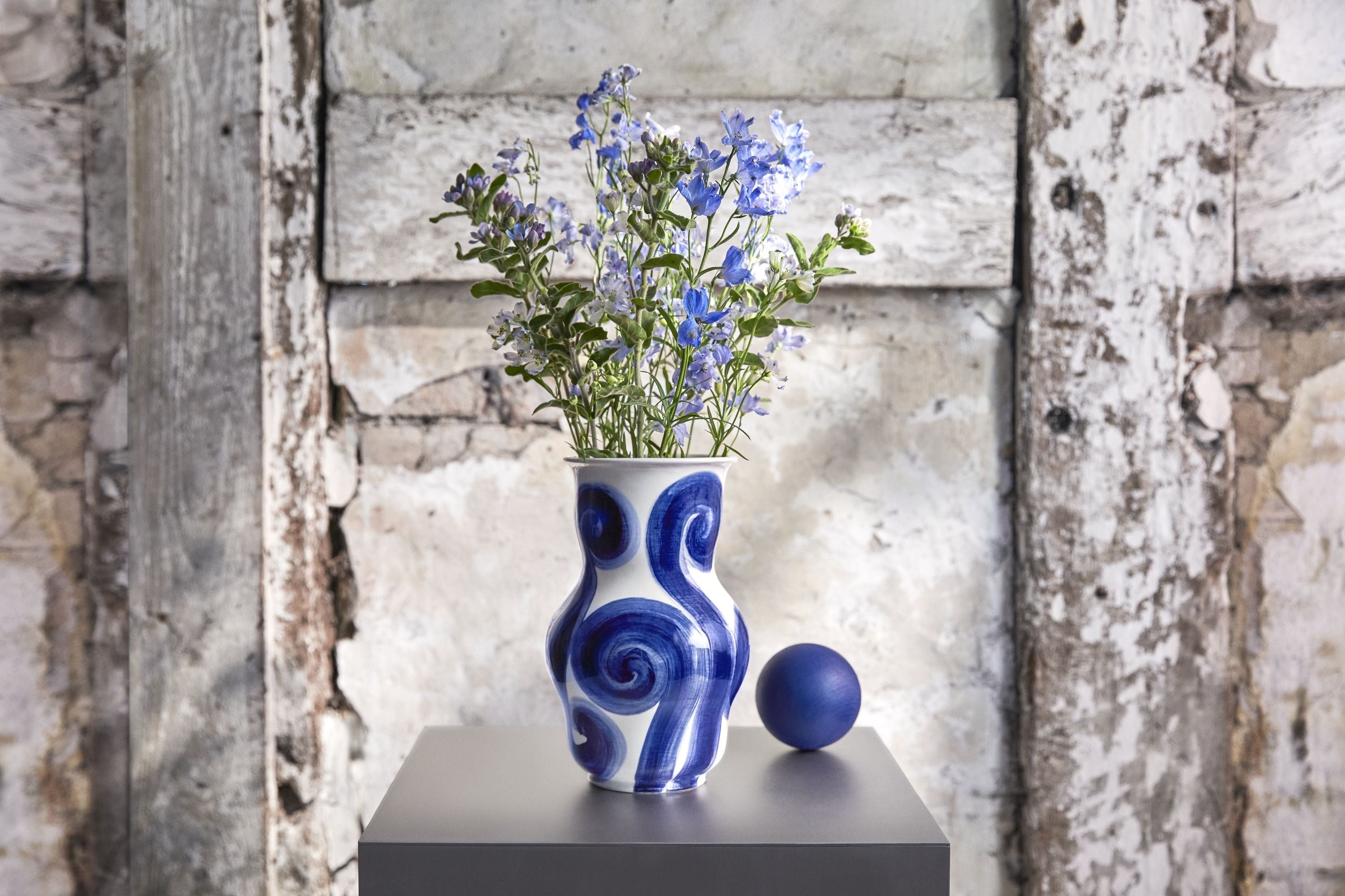 [product_category]-Kähler Tulle Vase H22.5 Cm Blue-Kähler-5703779188072-695015-KAH-7