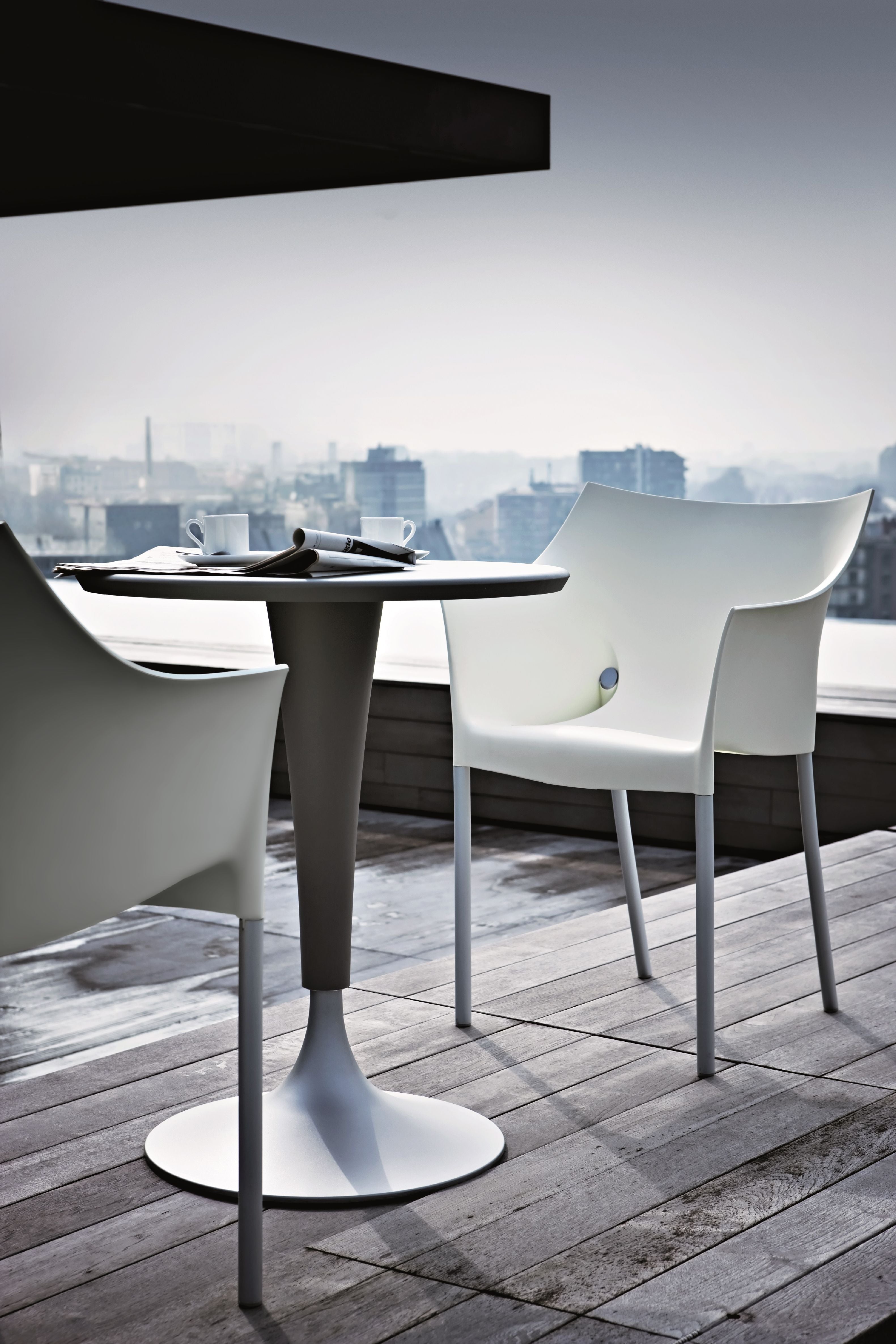[product_category]-Kartell Dr. No Armchair, White-Kartell-8058967058789-048481L-KAR-6