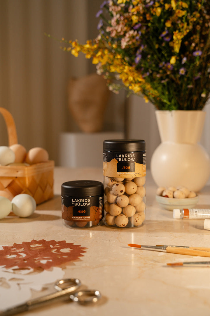 Lakrids By Bülow Velikonoční vejce Křupavý karamel, 295g 