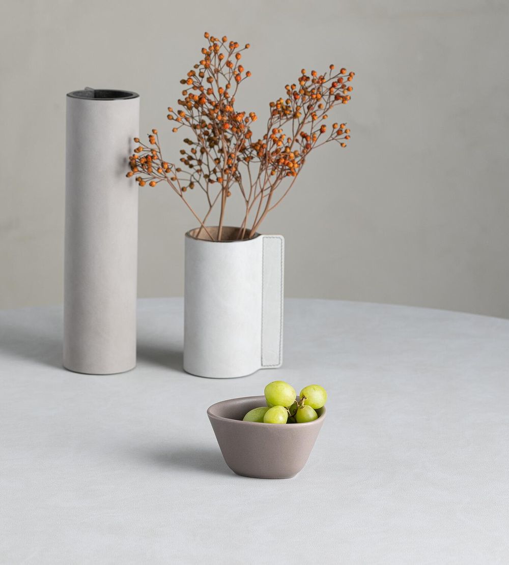 [product_category]-Lind Dna Curve Balls Made Of Earthenware S, Warm Grey-Lind DNA-5711905533931-991432-LIN-3