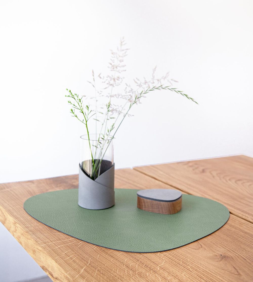 [product_category]-Lind Dna Curve Placemat Hippo Leather L, Forest Green-Lind DNA-5711905522652-990212-LIN-3