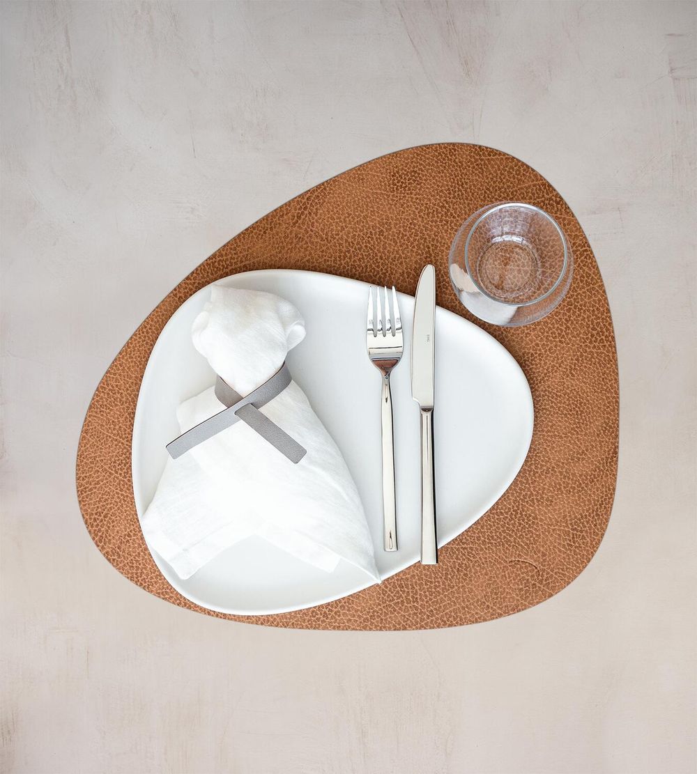 [product_category]-Lind Dna Curve Placemat Hippo Leather L, Natural-Lind DNA-5711905519263-990018-LIN-2