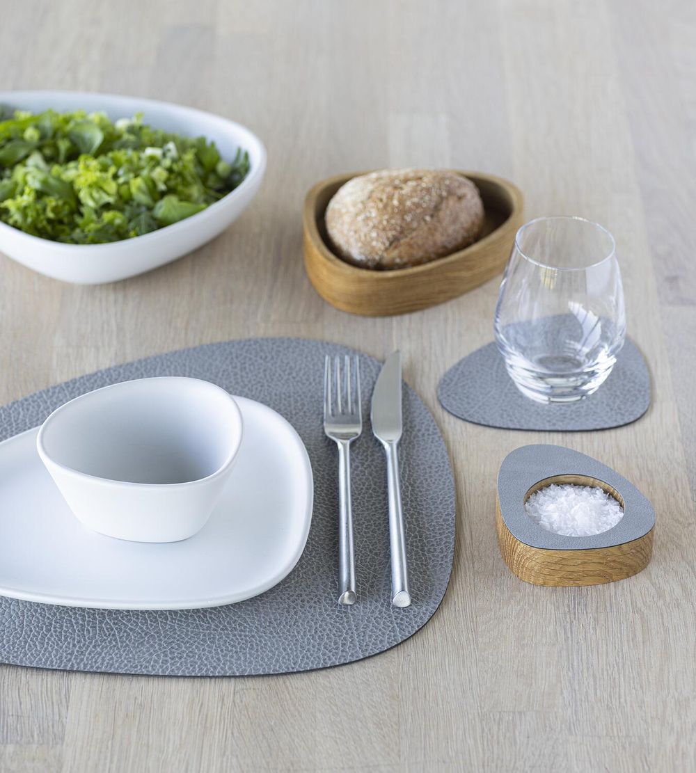 [product_category]-Lind Dna Curve Placemat Hippo Leather M, Anthracite Grey-Lind DNA-5740020100988-991650-LIN-3