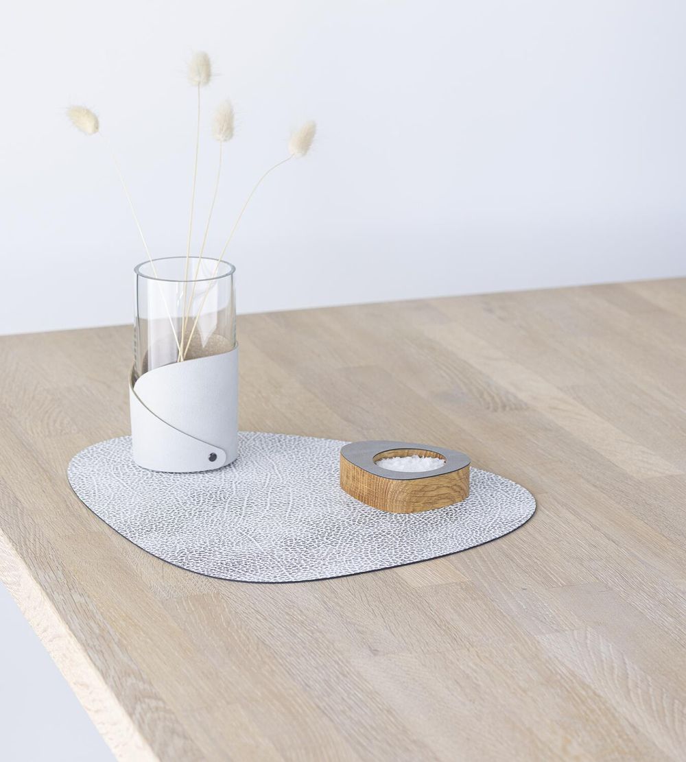 [product_category]-Lind Dna Curve Placemat Hippo Leather M, White Grey-Lind DNA-5740020101114-991663-LIN-4