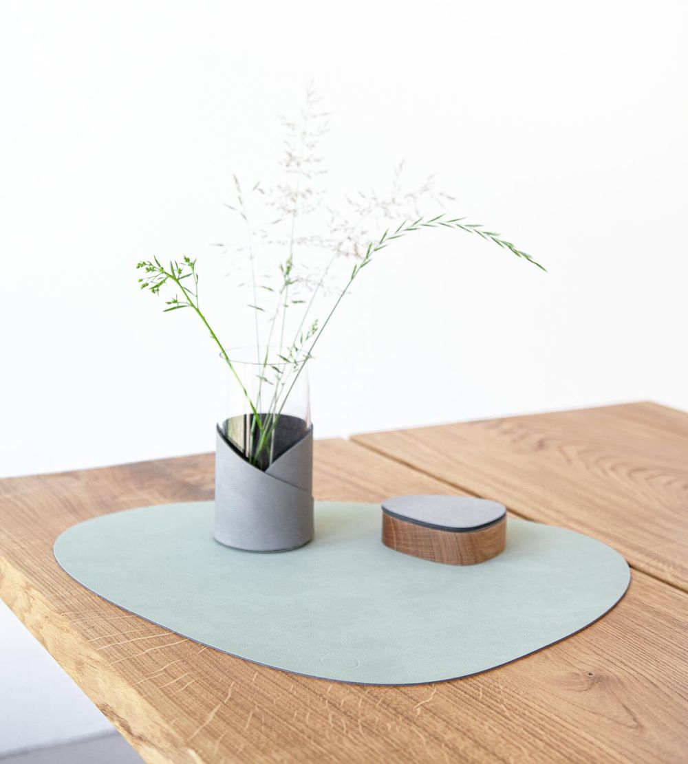 [product_category]-Lind Dna Curve Placemat Nupo Leather L, Olive Green-Lind DNA-5711905516699-983572-LIN-4