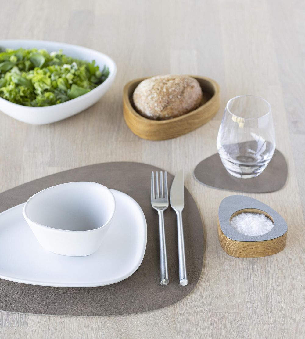 [product_category]-Lind Dna Curve Placemat Nupo Leather M, Brown-Lind DNA-5740020101152-991667-LIN-3