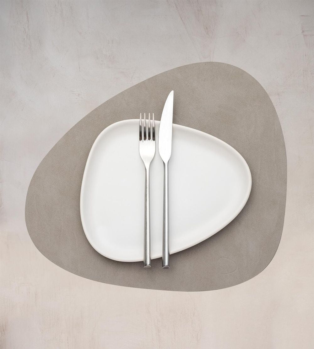 [product_category]-Lind Dna Curve Placemat Nupo Leather M, Light Grey-Lind DNA-5740020101220-991674-LIN-2