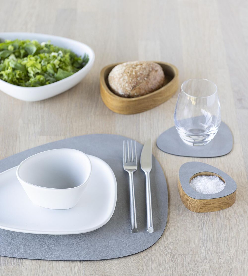 [product_category]-Lind Dna Curve Placemat Nupo Leather M, Light Grey-Lind DNA-5740020101220-991674-LIN-3