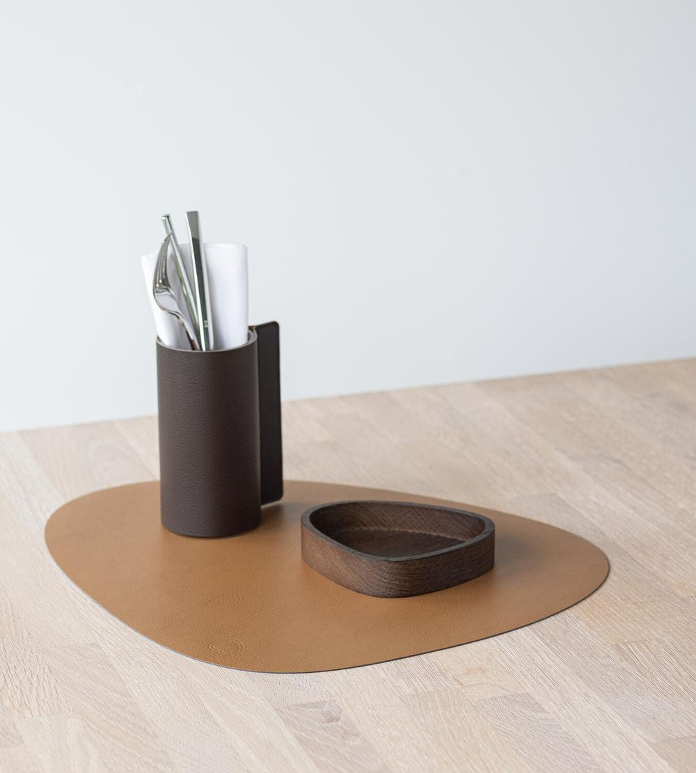 [product_category]-Lind Dna Curve Placemat Serene Leather L, Natural-Lind DNA-5711590996691-991493-LIN-3