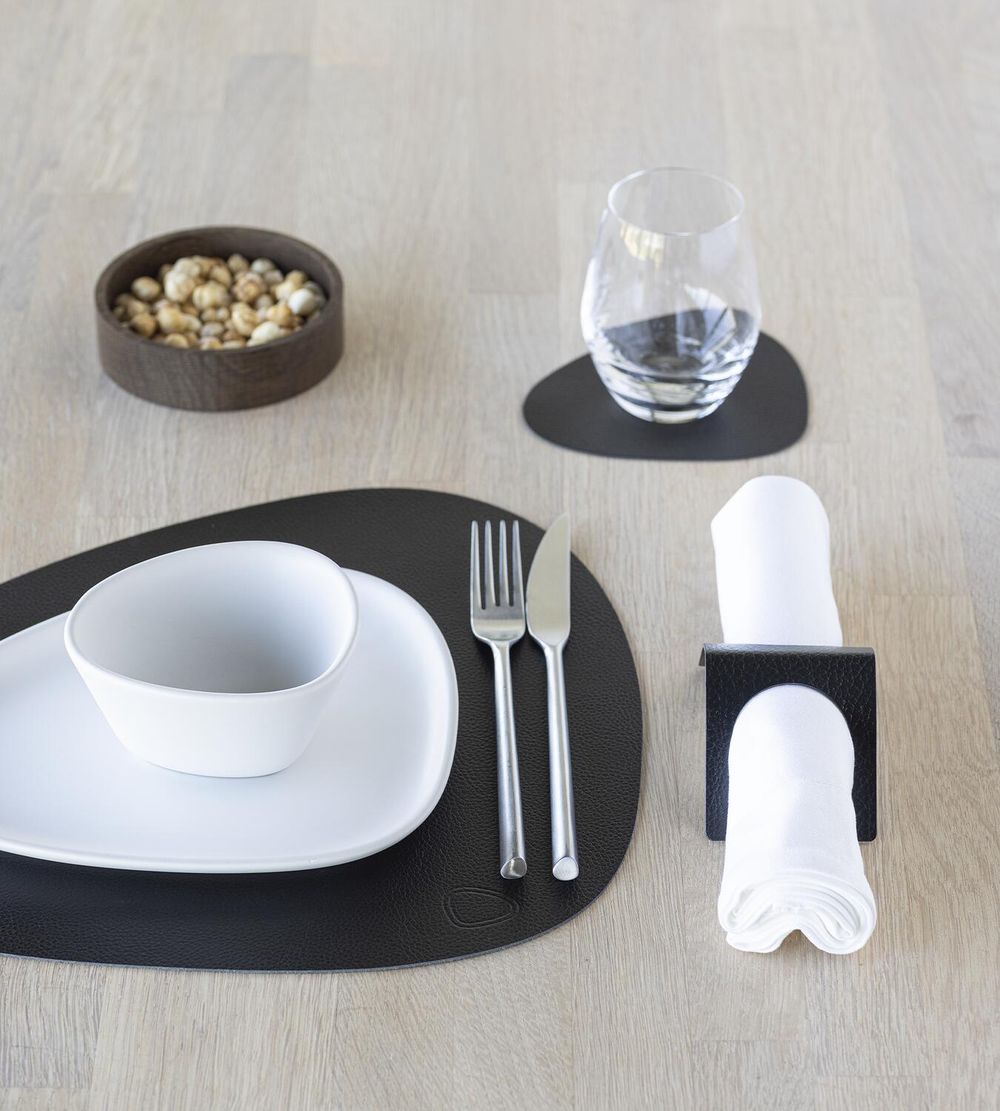 [product_category]-Lind Dna Curve Placemat Serene Leather M, Black-Lind DNA-5740020101428-991694-LIN-3