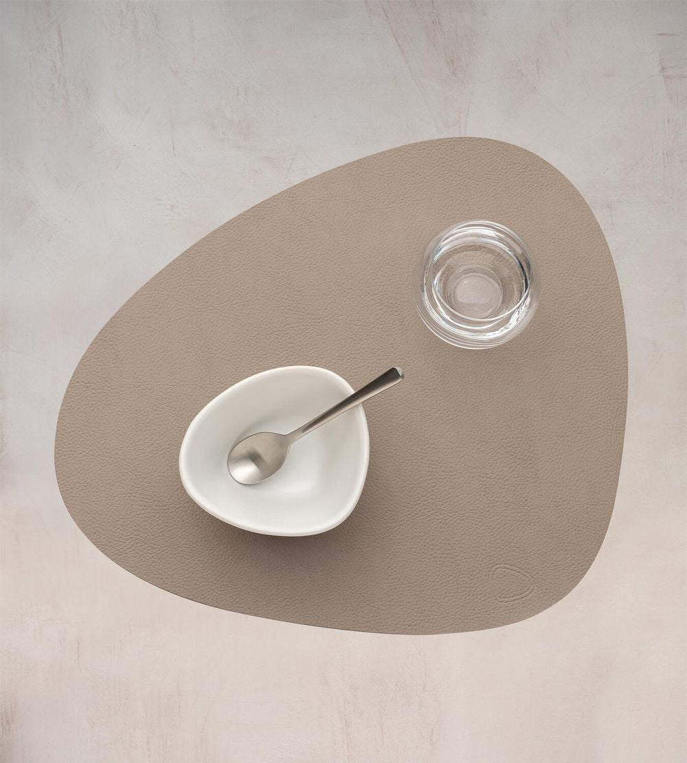 [product_category]-Lind Dna Curve Placemat Serene Leather M, Grey-Lind DNA-5740020101404-991692-LIN-2