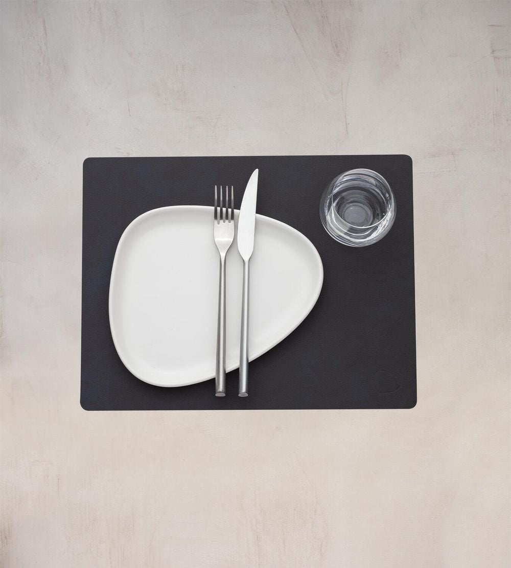 [product_category]-Lind Dna Square Placemat Nupo Leather M, Black-Lind DNA-5711590999821-991597-LIN-2