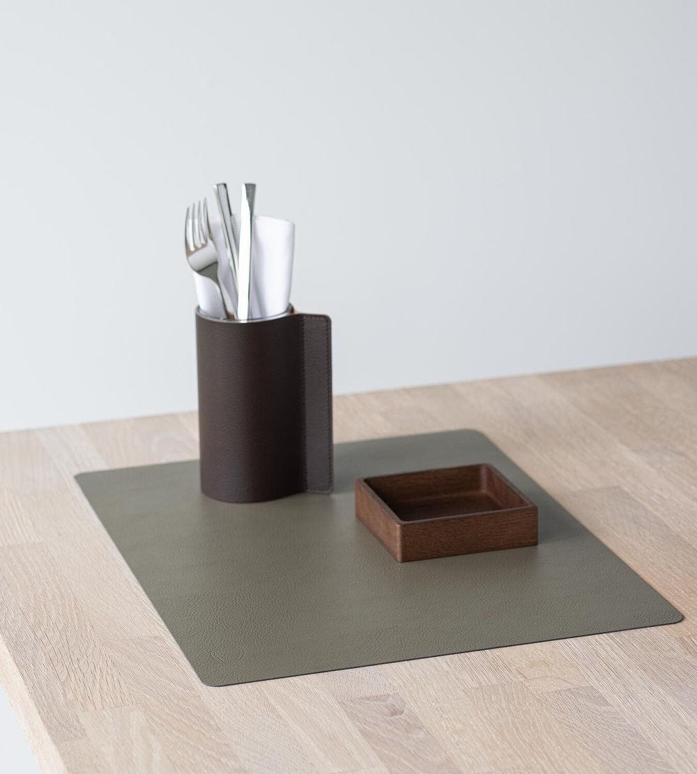 [product_category]-Lind Dna Square Placemat Serene Leather L, Mo S-Lind DNA-5711590996813-991505-LIN-3