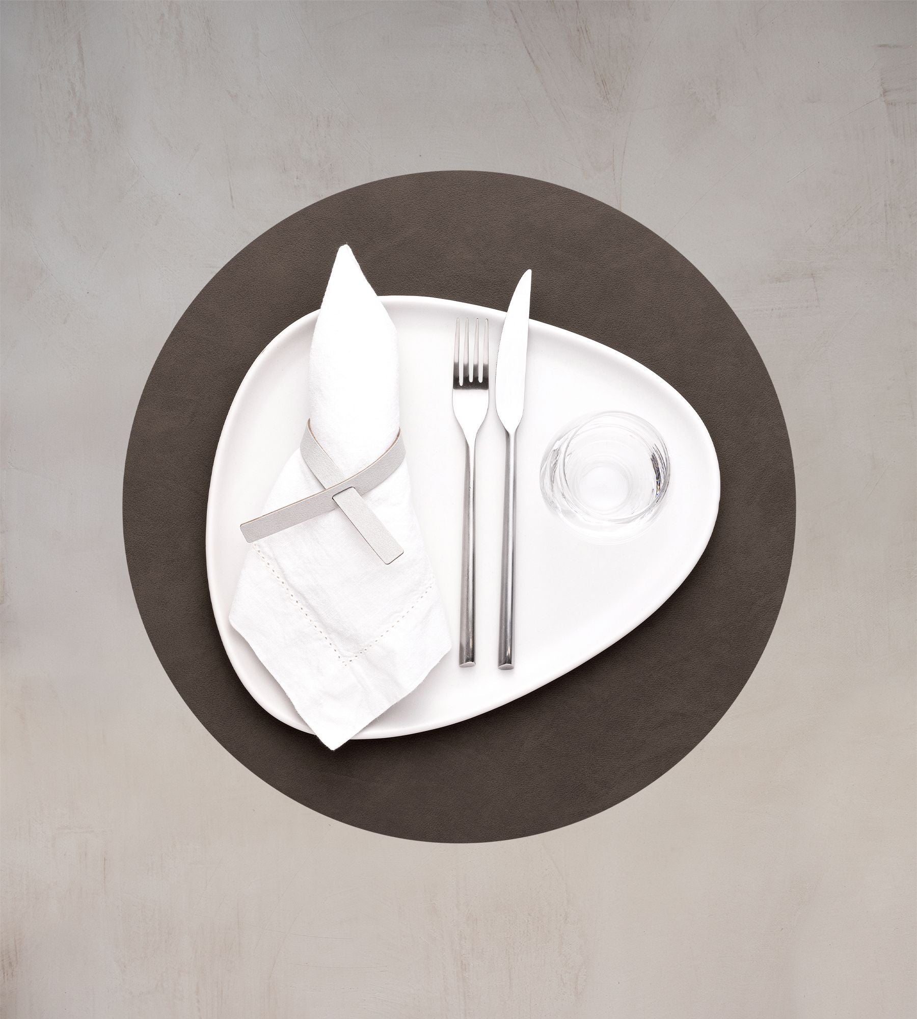[product_category]-Lind Dna Table Mat Circle Xl, Caviar-Lind DNA-5740020102449-991738-LIN-2