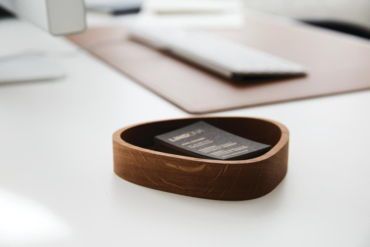 [product_category]-Lind Dna Wooden Box Curve Oak S, Natural-Lind DNA-5711590410586-989893-LIN-14