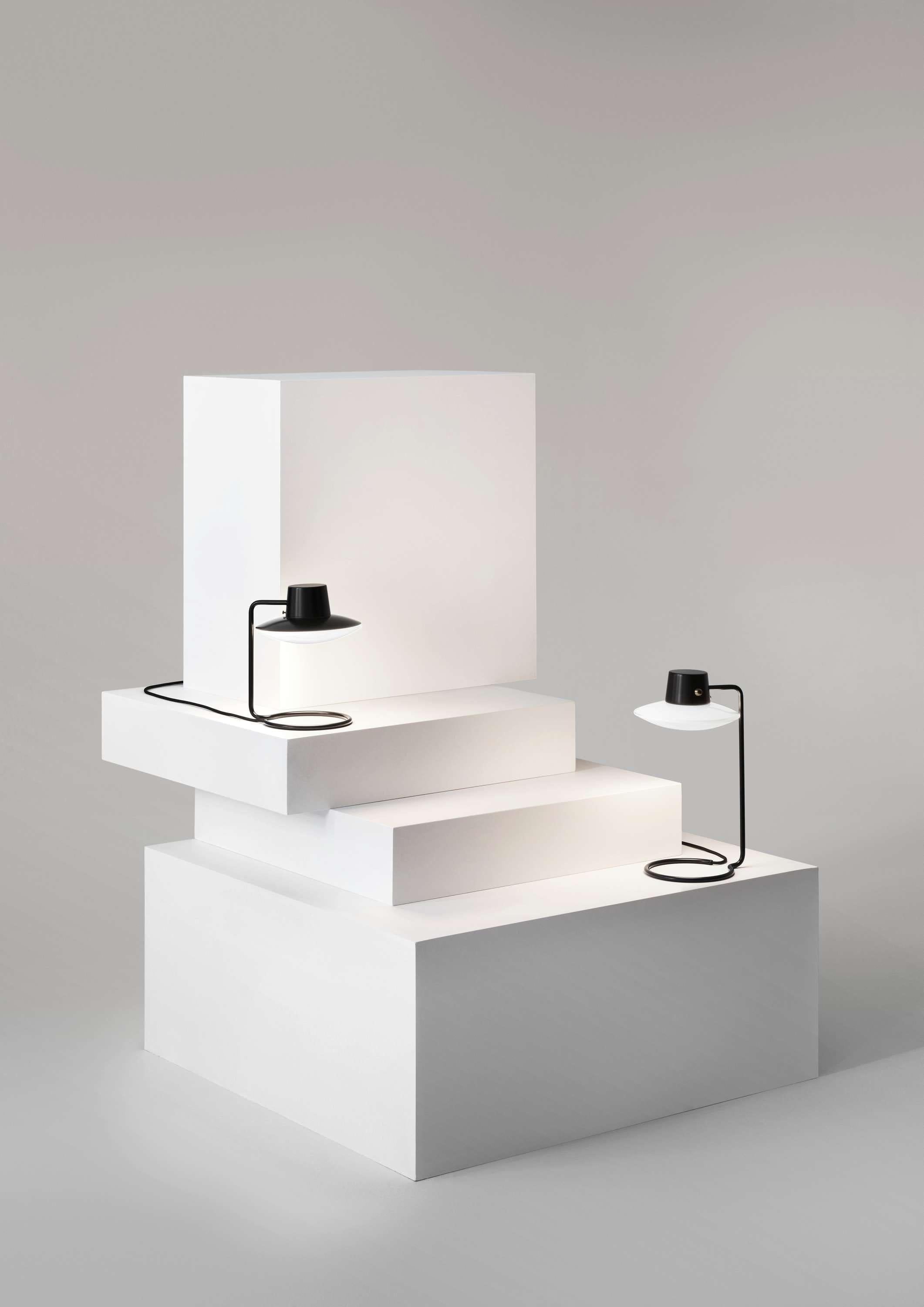 [product_category]-Louis Poulsen Aj Oxford Table Lamp Opal Glass ø 41 Cm-Louis Poulsen-5714693108381-5744168562-LOU-4