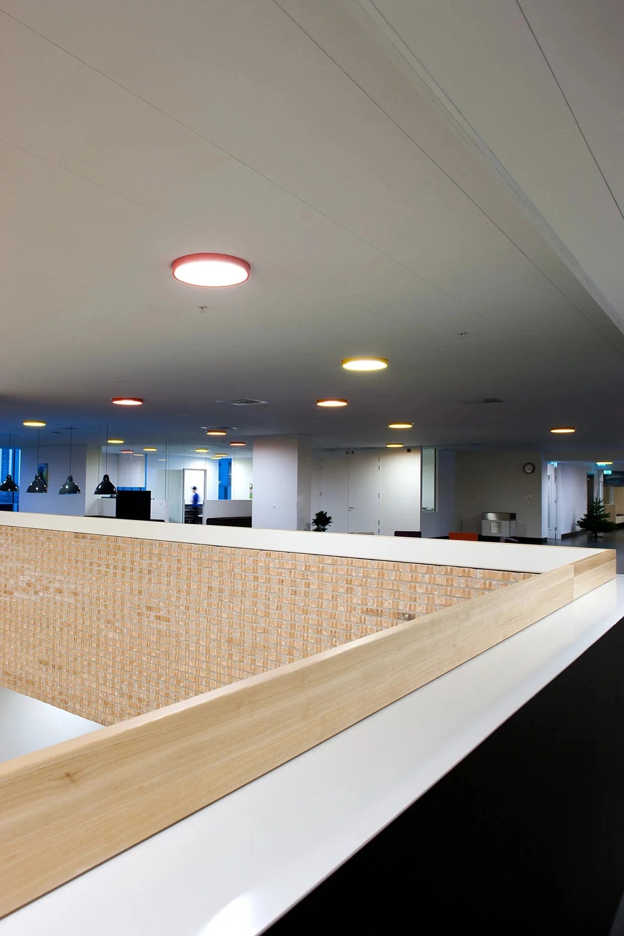 [product_category]-Louis Poulsen Lp Circle Semi Recessed Ceiling Lamp Led Kelvin Adjustable ø44 Cm, White-Louis Poulsen-5703411491515-5742587572-LOU-13