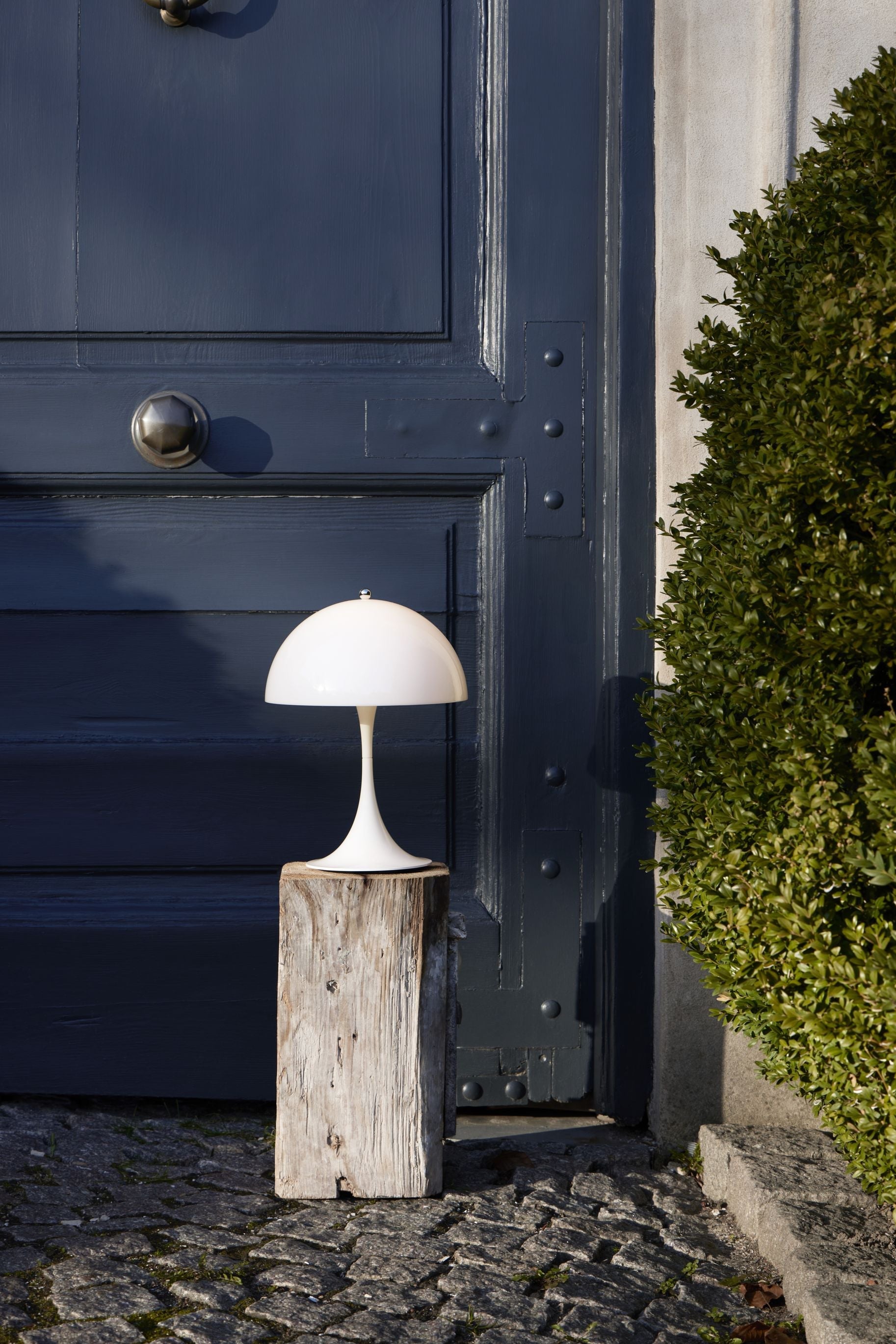 [product_category]-Louis Poulsen Panthella 250 Portable Table Lamp, Opal Acrylic-Louis Poulsen-5714693179831-5744612759-LOU-6
