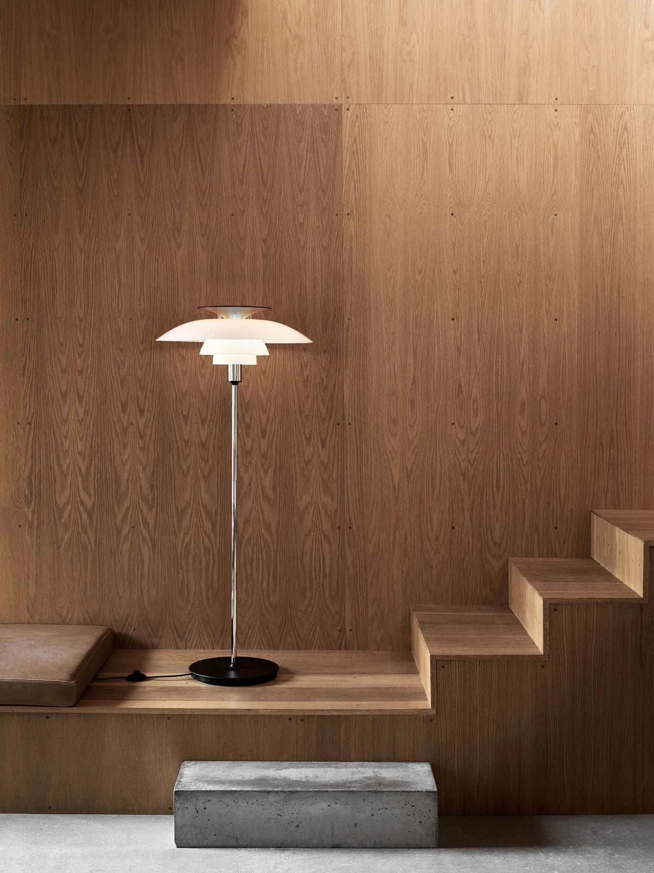 [product_category]-Louis Poulsen Ph 80 Floor Lamp, White/Black-Louis Poulsen-5714693974924-5744611459-LOU-7