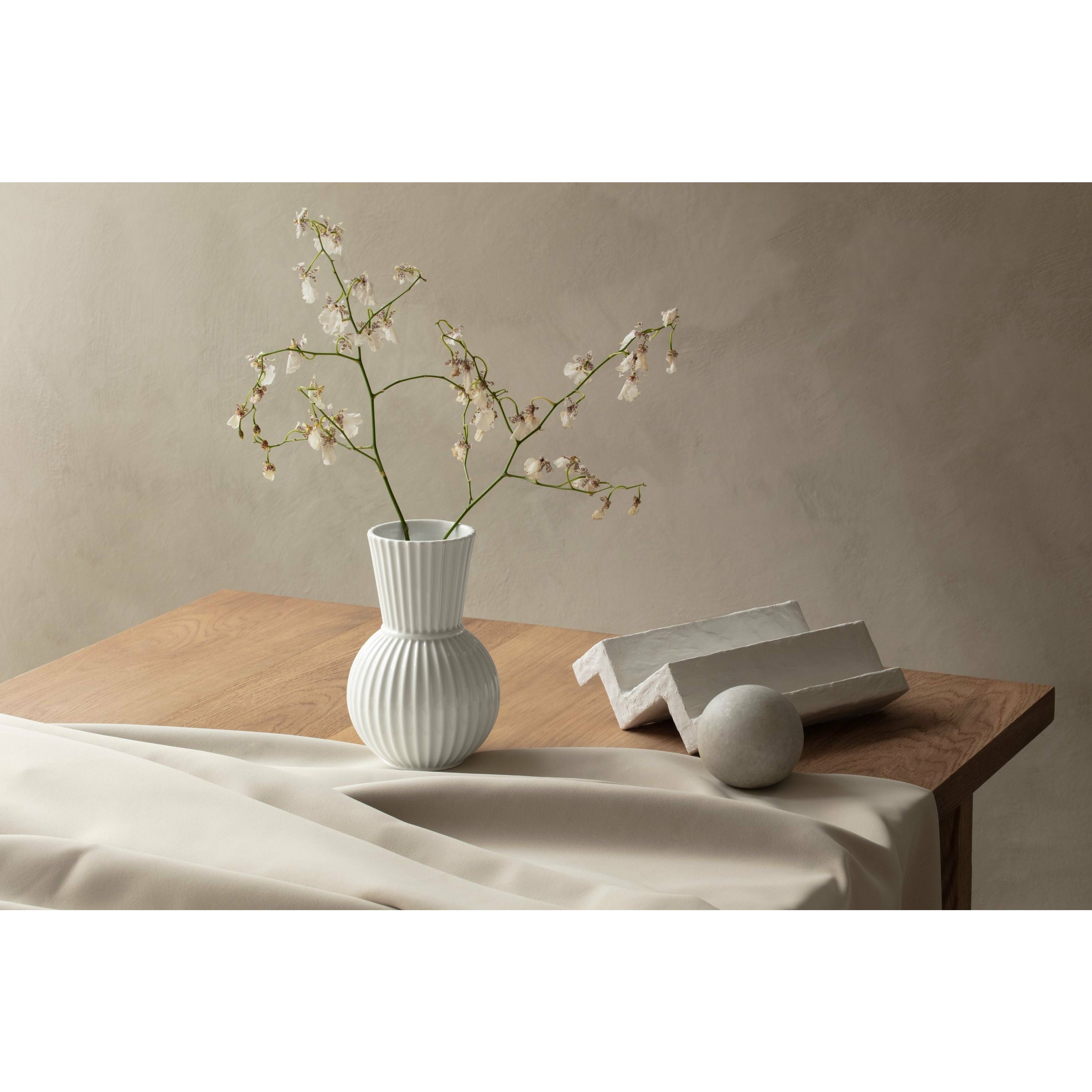 [product_category]-Lyngby Porcelæn Lyngby Tura Vase 18 Cm, White-Lyngby Porcelæn-5711507015552-201555-LYN-3
