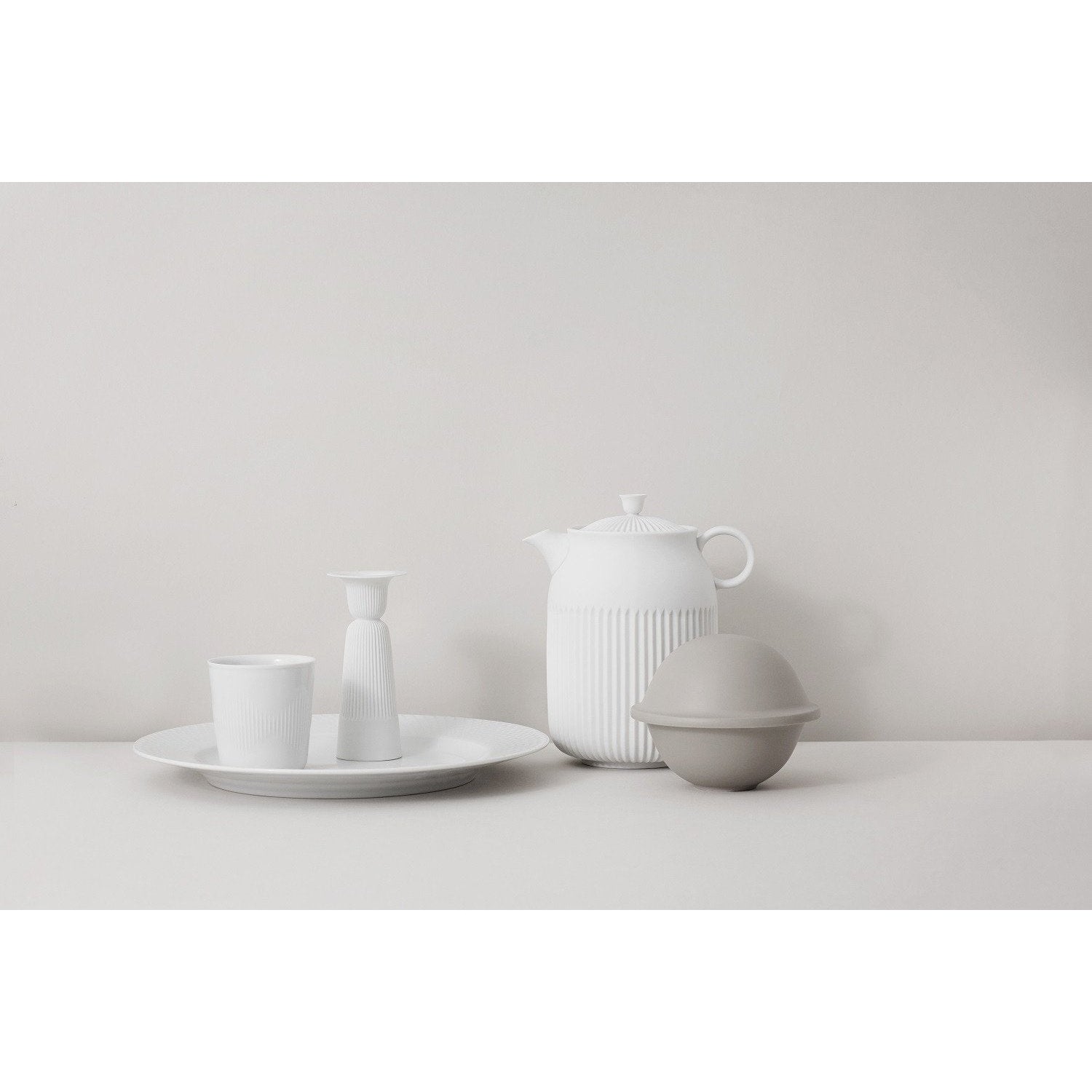 Lyngby Rhombe Chapeau Bowl With Lid, Matt Camel, Small
