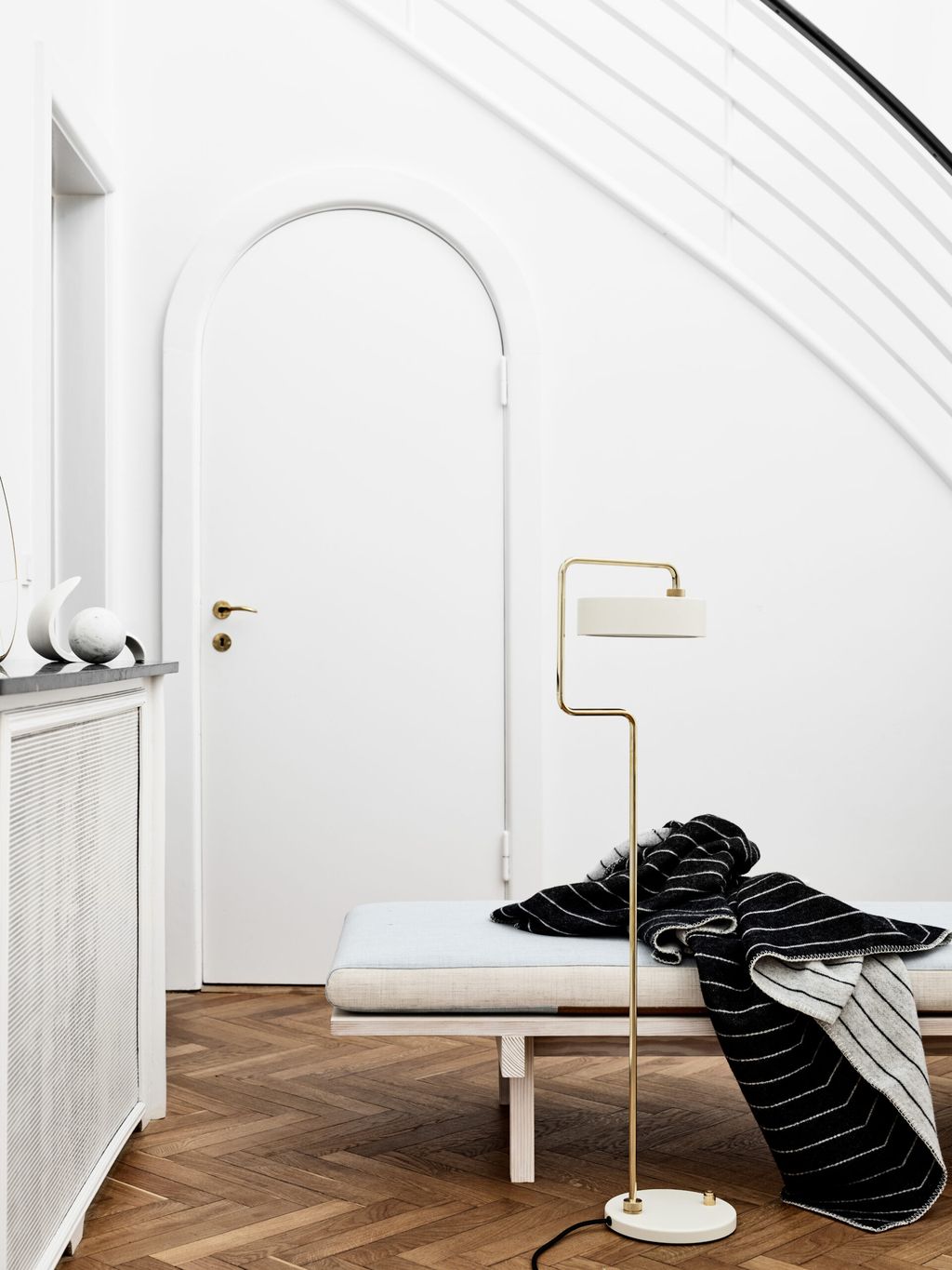 [product_category]-Made By Hand Petite Machine Floor Lamp H: 108, Polished Brass-Made by Hand-5710780132505-PMF 025BR-MAD-4