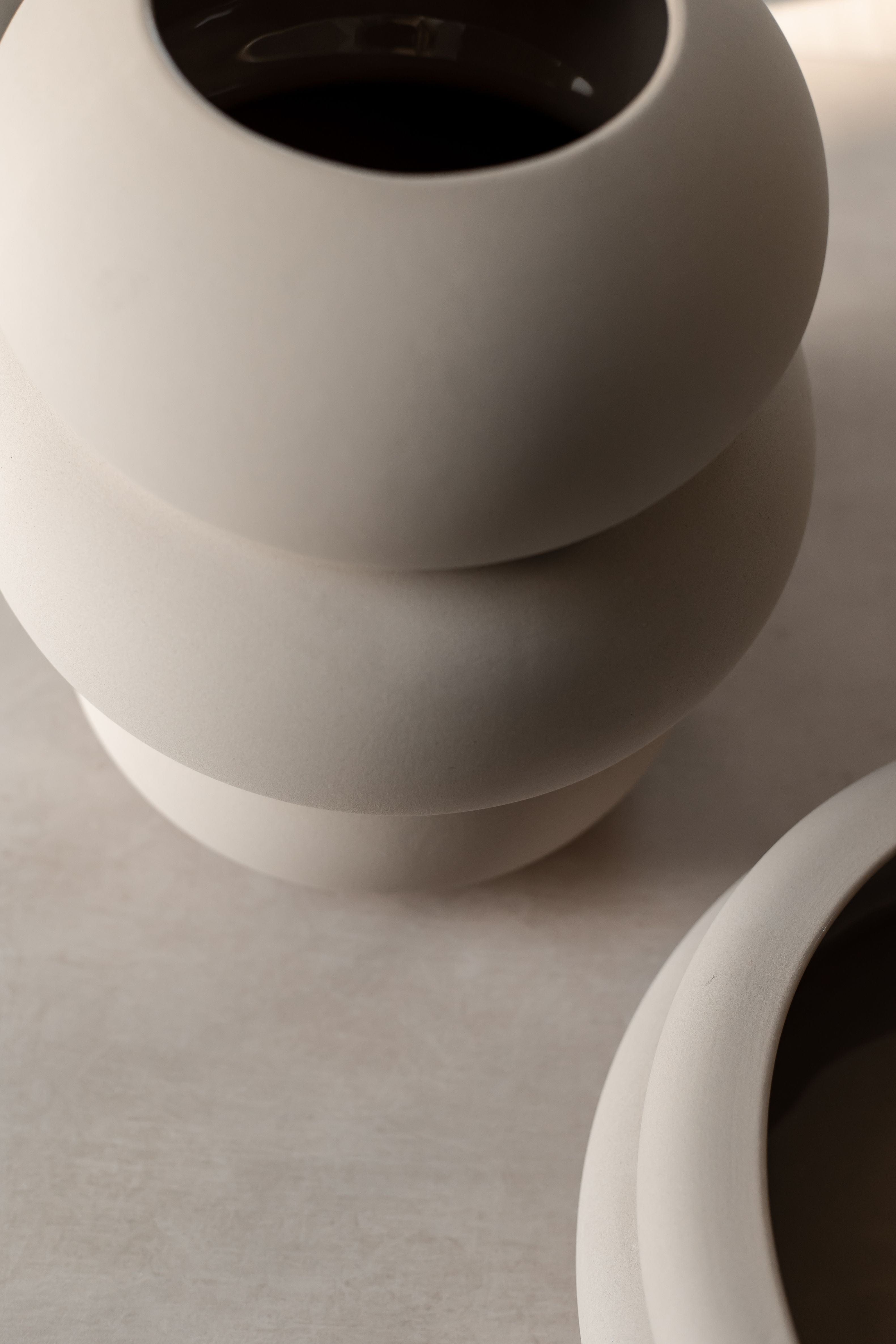 [product_category]-Malling Living Soft Shape Vase, Beige-Malling Living-0978020137962-800140-MAL-16