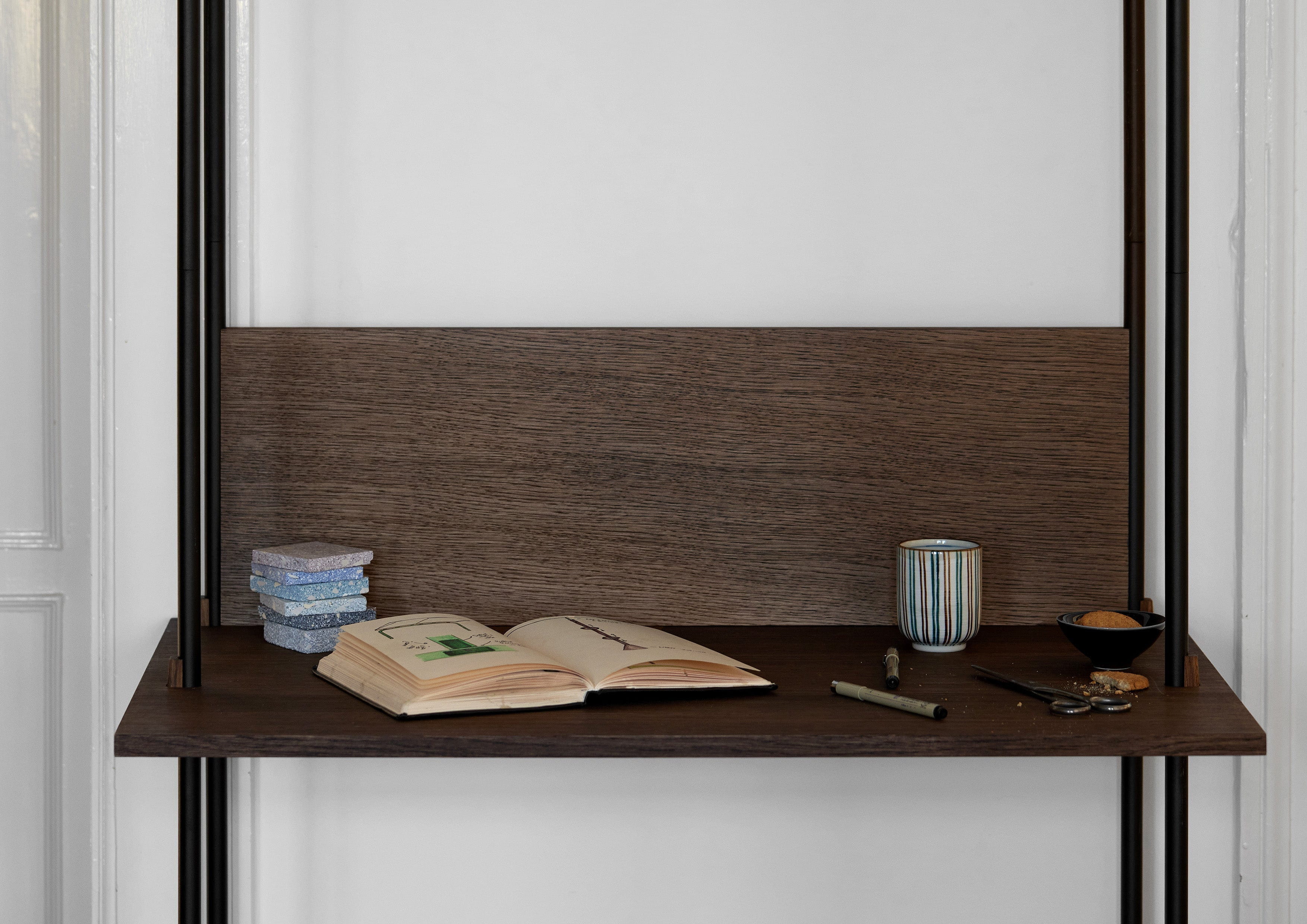 [product_category]-Moebe Shelving System S.115.1.A, Smoked Oak/Black-Moebe-5713520011566-S.115.1.A.SO.BL-MOE-10
