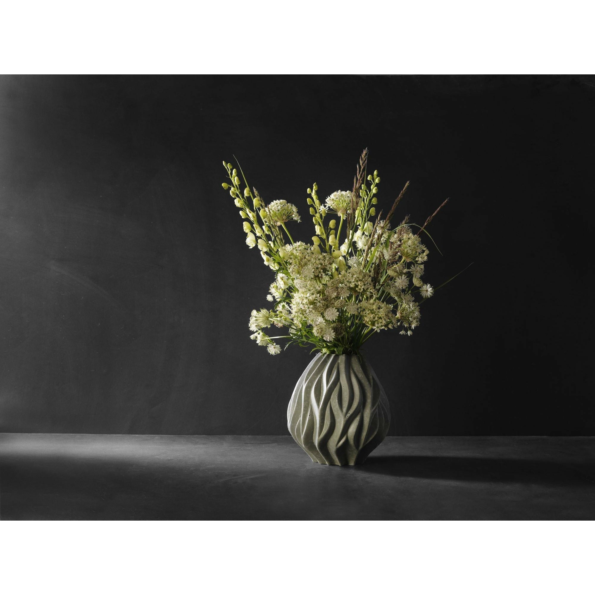 [product_category]-Morsø Flame Vase Grey, 23cm-Morsø-5708722273706-963545-MOR-4