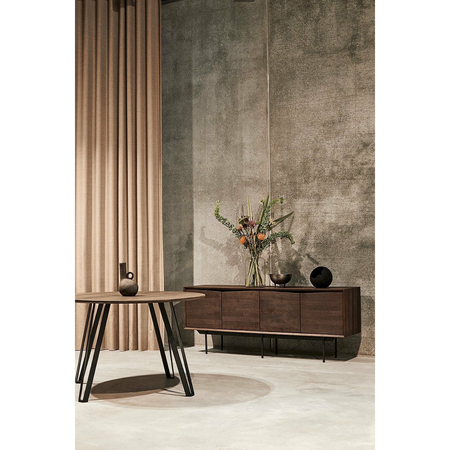 [product_category]-Muubs Space Dining Table Round Smoked Oak, 150cm-Muubs-5711973031728-9230000102-MUU-6