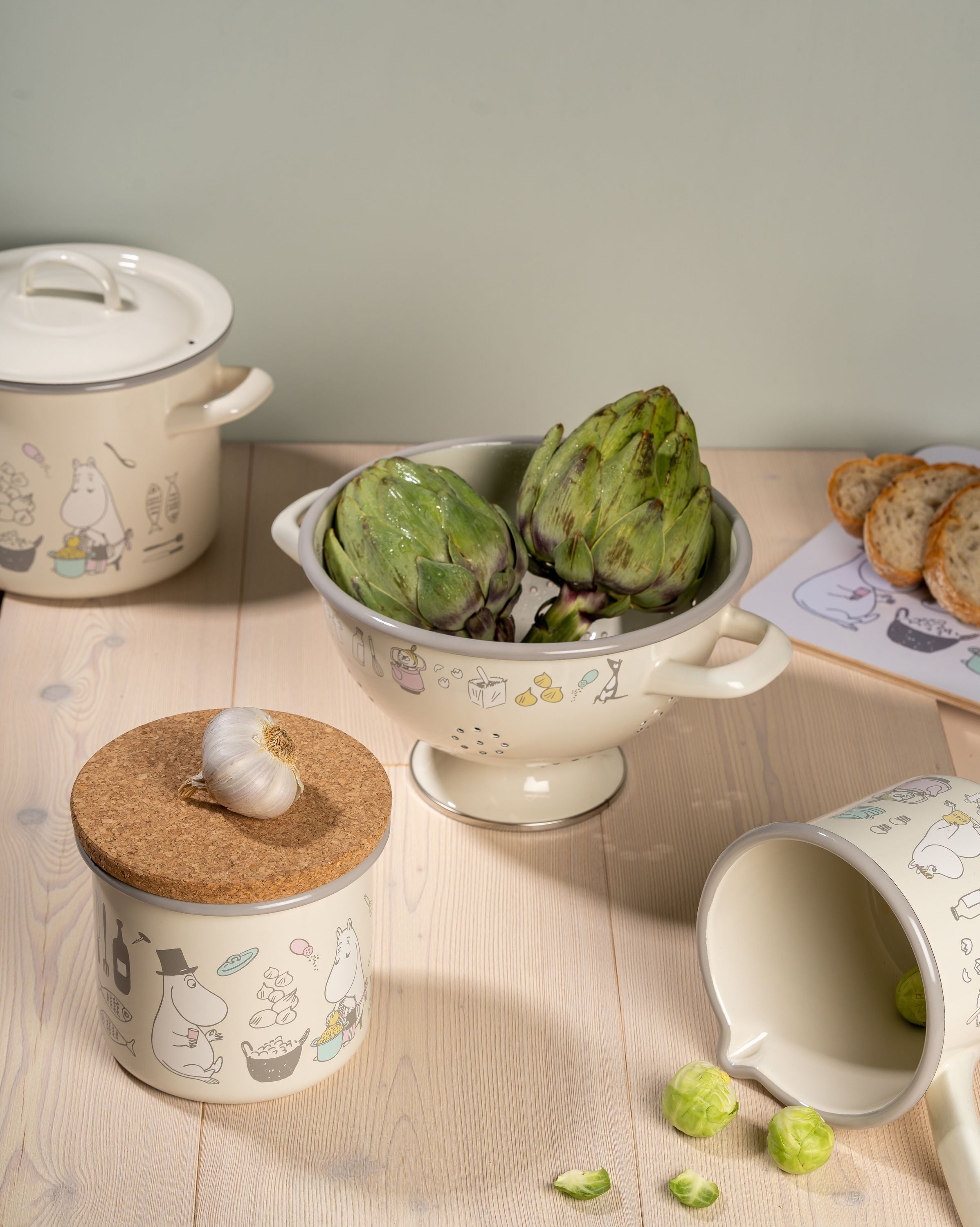 [product_category]-Muurla Moomin Bon Appétit Enamel Pot With Lid-Muurla-6416114968596-1719-250-01-MUU-12
