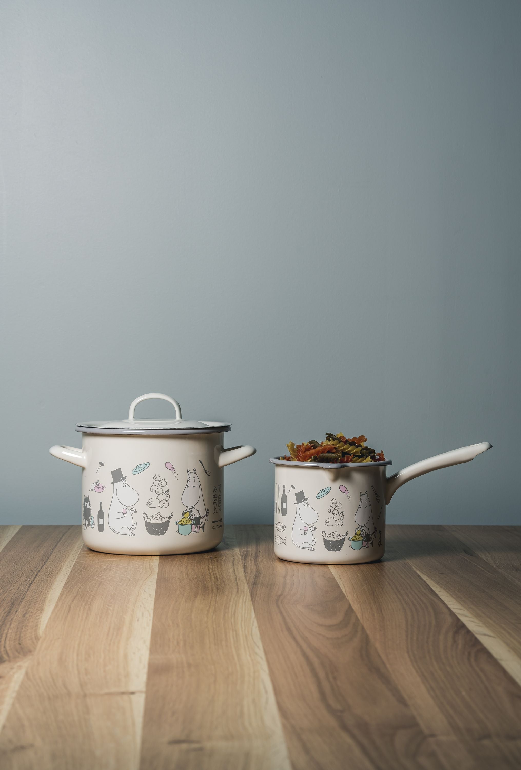 [product_category]-Muurla Moomin Bon Appétit Enamel Saucepan-Muurla-6416114968602-1719-130-01-MUU-22