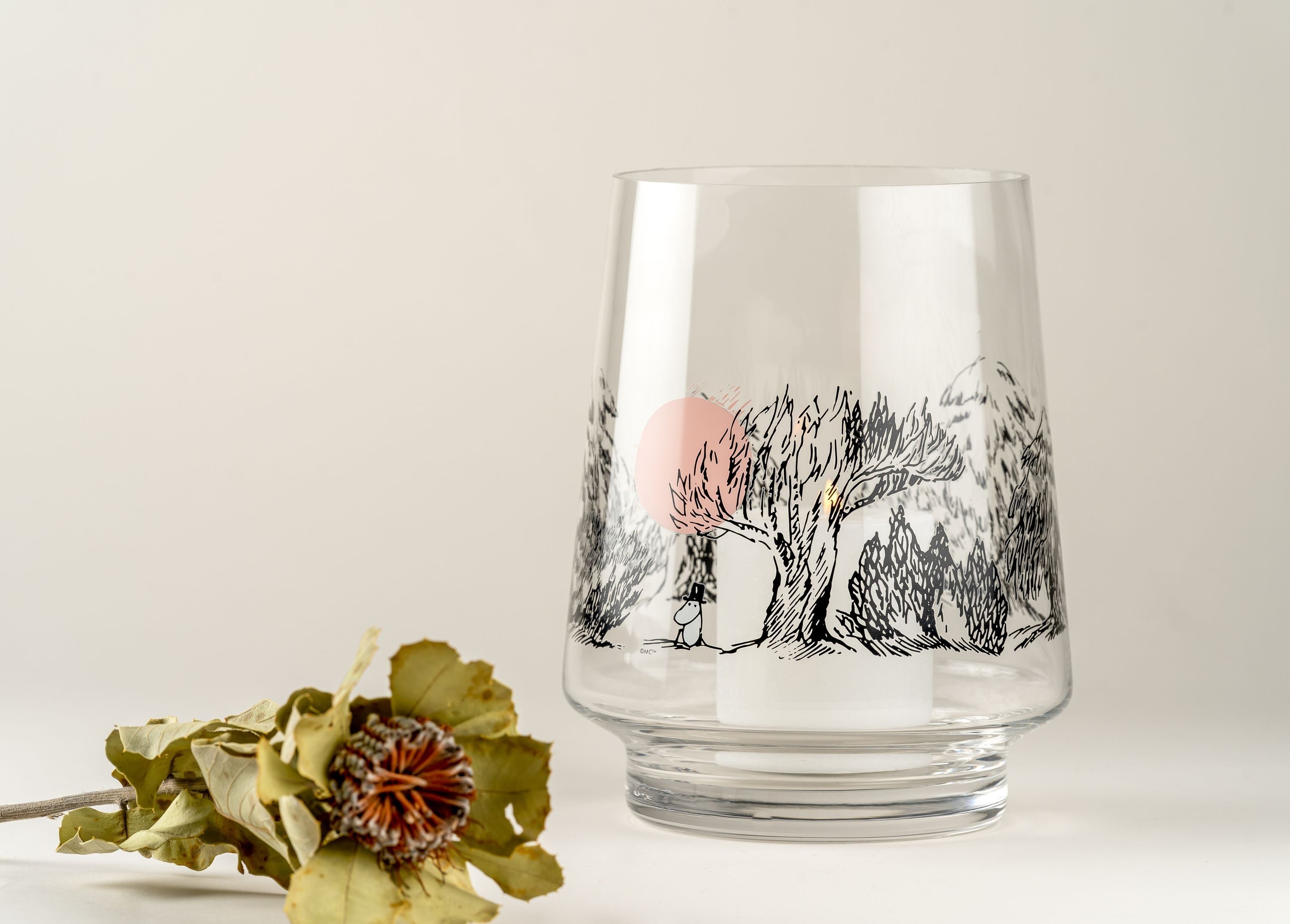 [product_category]-Muurla Moomin Originals Glass Hurricane Just Wandering-Muurla-6416114967414-716-160-11-MUU-6