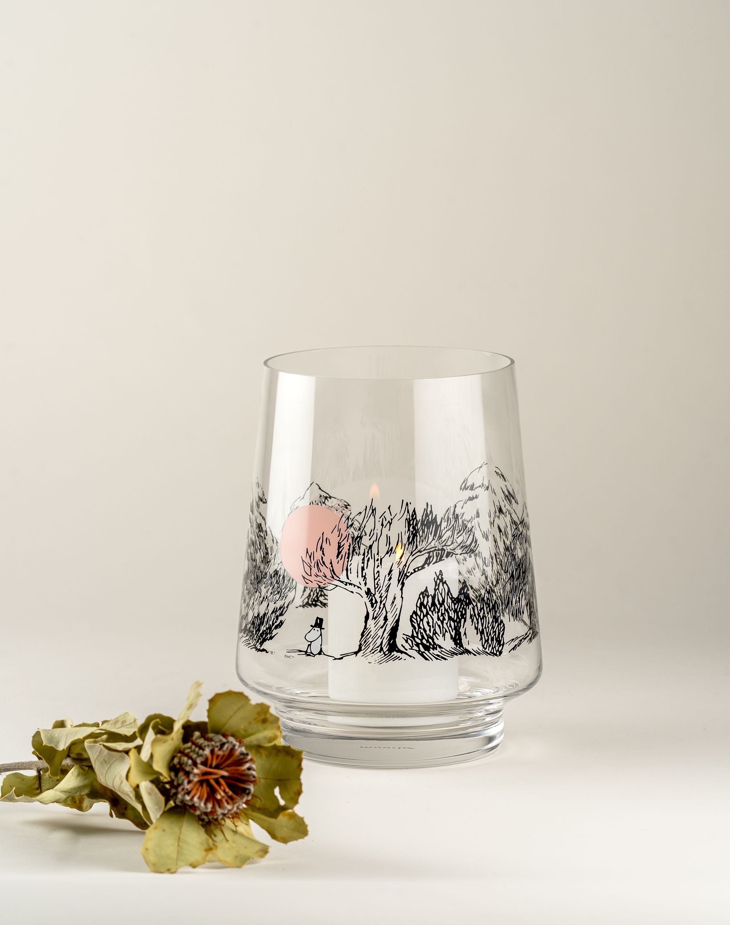 [product_category]-Muurla Moomin Originals Glass Hurricane Just Wandering-Muurla-6416114967414-716-160-11-MUU-7