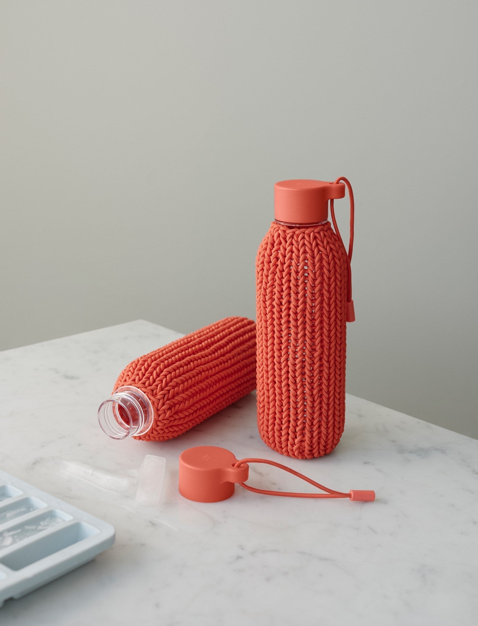 [product_category]-Rig Tig Catch It Water Bottle 0.6 L, Warm Red-Rig-Tig-5709846028081-Z00270-2-RIG-2