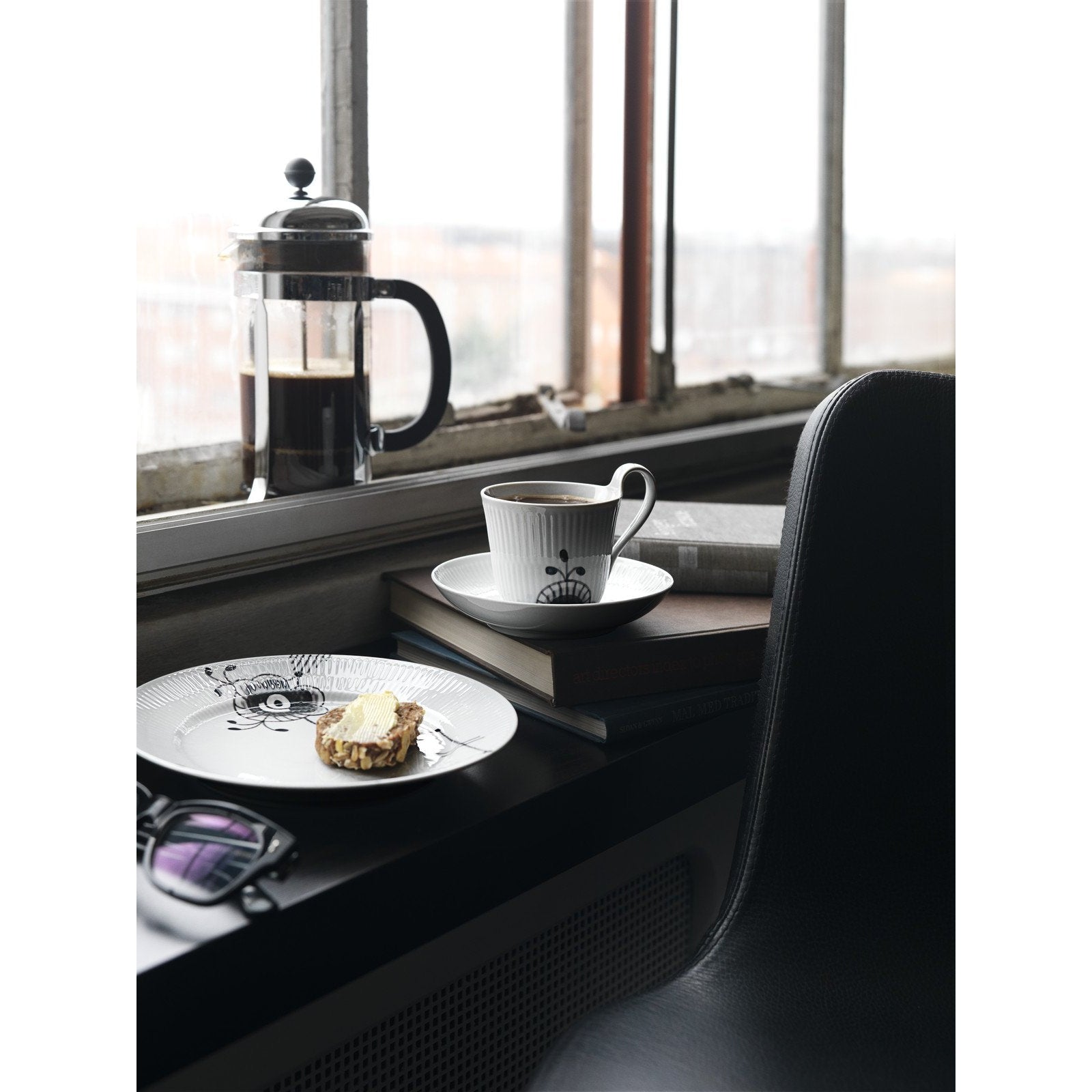 [product_category]-Royal Copenhagen Black Fluted Mega Cup With Saucer, 25 Cl-Royal Copenhagen-5705140723073-1017037-ROY-6