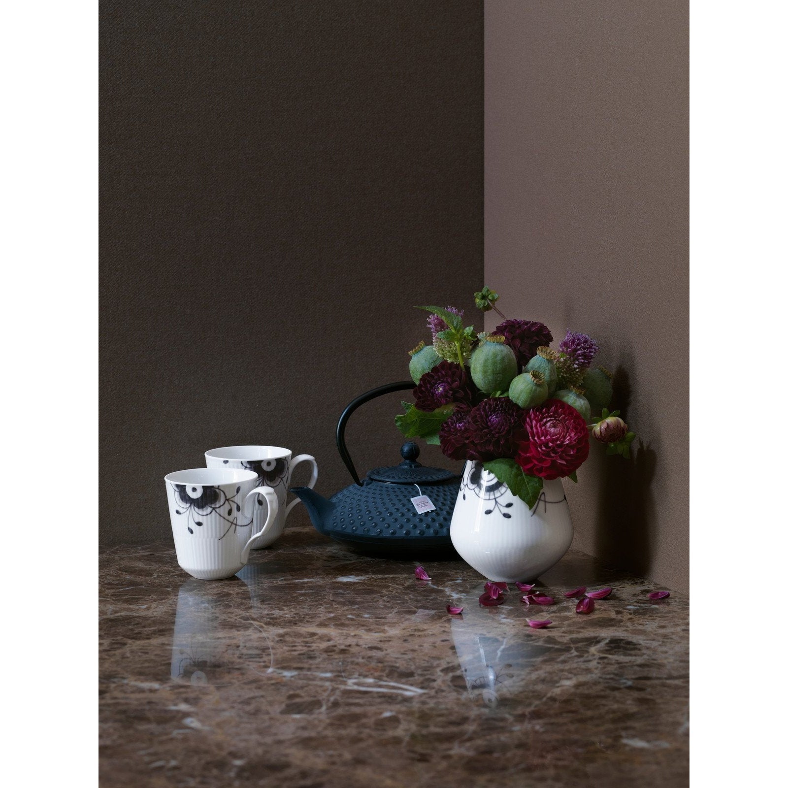 [product_category]-Royal Copenhagen Black Fluted Mega Mug 2pcs 37cl-Royal Copenhagen-5705140733218-1027461-ROY-4