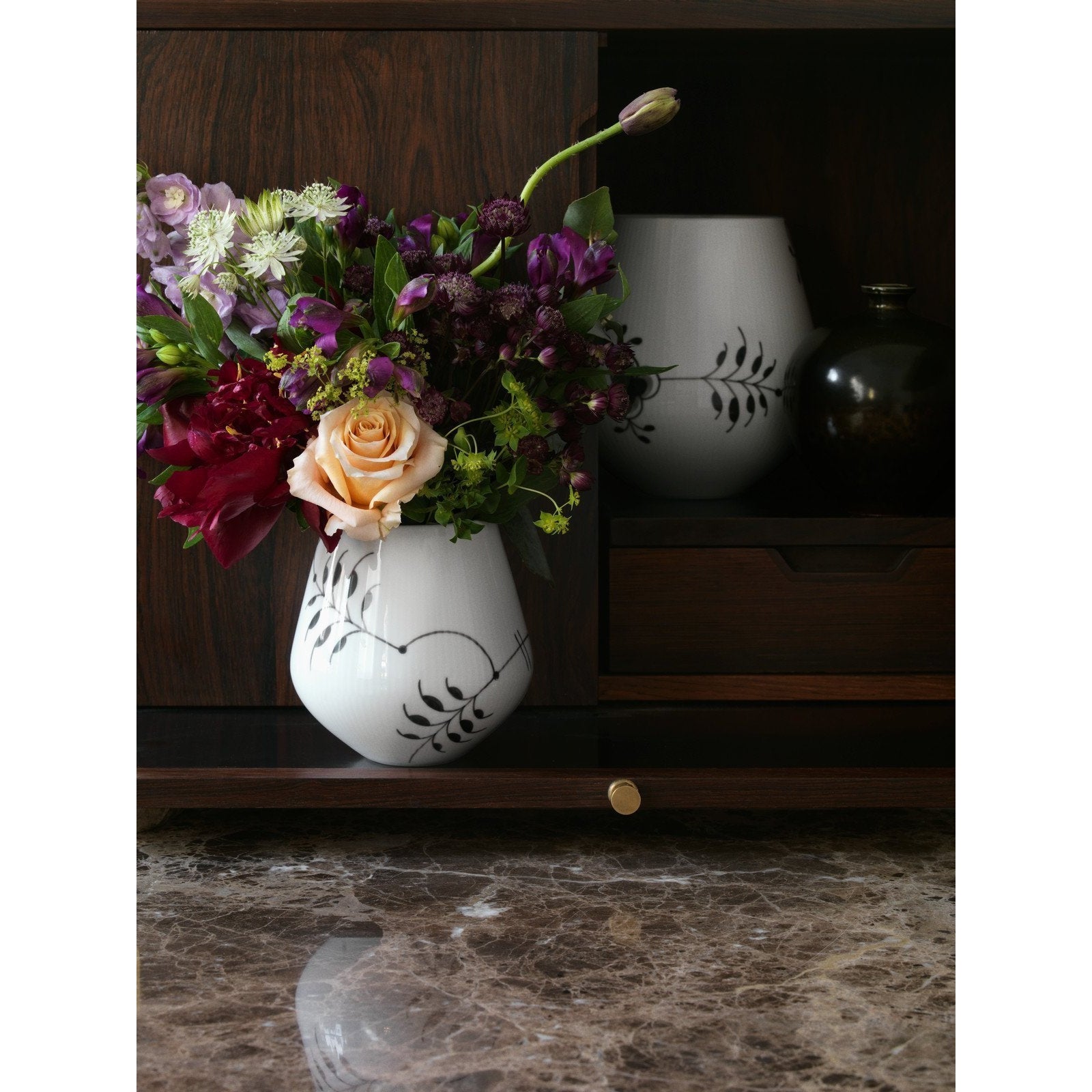 [product_category]-Royal Copenhagen Black Fluted Mega Vase, 20,5 Cm-Royal Copenhagen-5705140731559-1025831-ROY-2