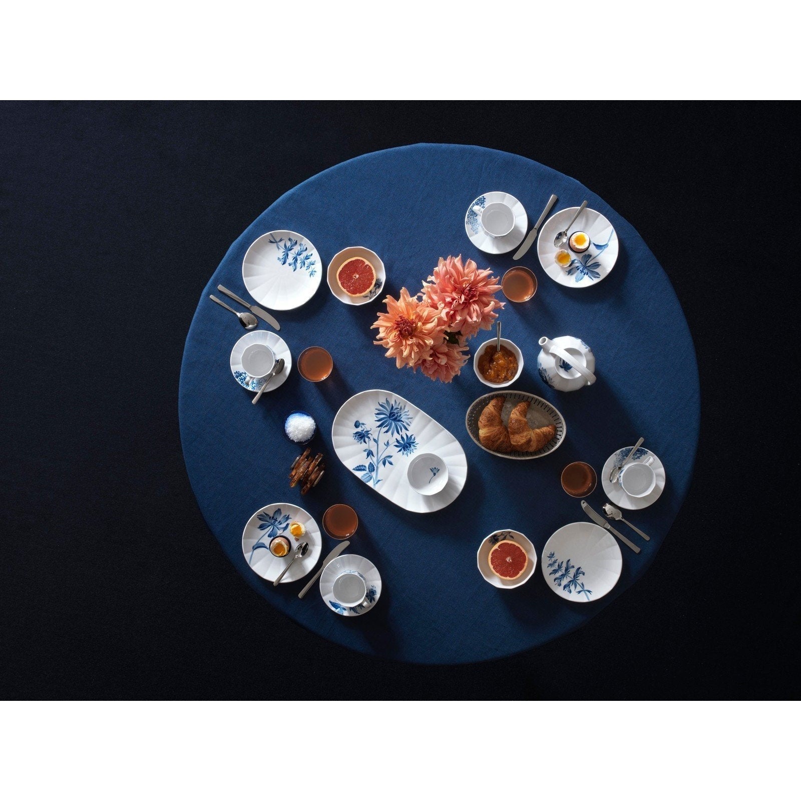 [product_category]-Royal Copenhagen Blomst Plate Hyacinth, 22cm-Royal Copenhagen-5705140731092-1025299-ROY-3