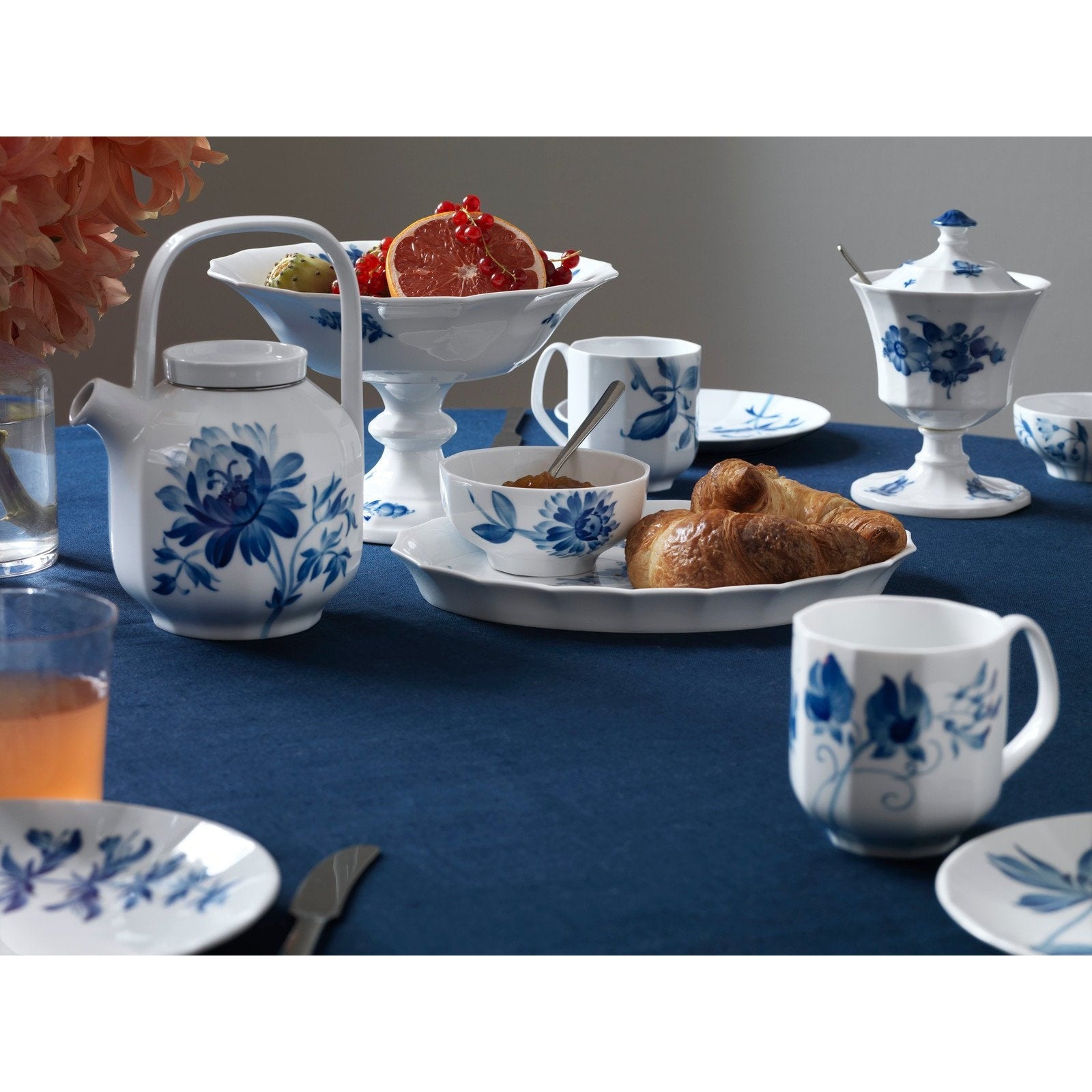 [product_category]-Royal Copenhagen Blomst Teapot Peony, 100cl-Royal Copenhagen-5705140731221-1025332-ROY-8