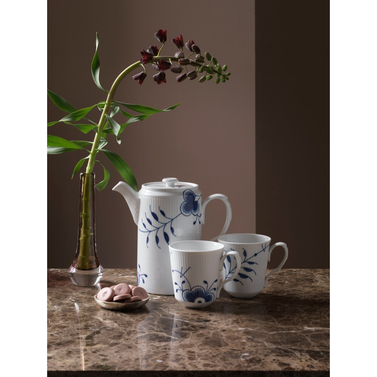 [product_category]-Royal Copenhagen Blue Fluted Mega Jug With Lid, 1,1 L-Royal Copenhagen-5705140734765-1052389-ROY-4