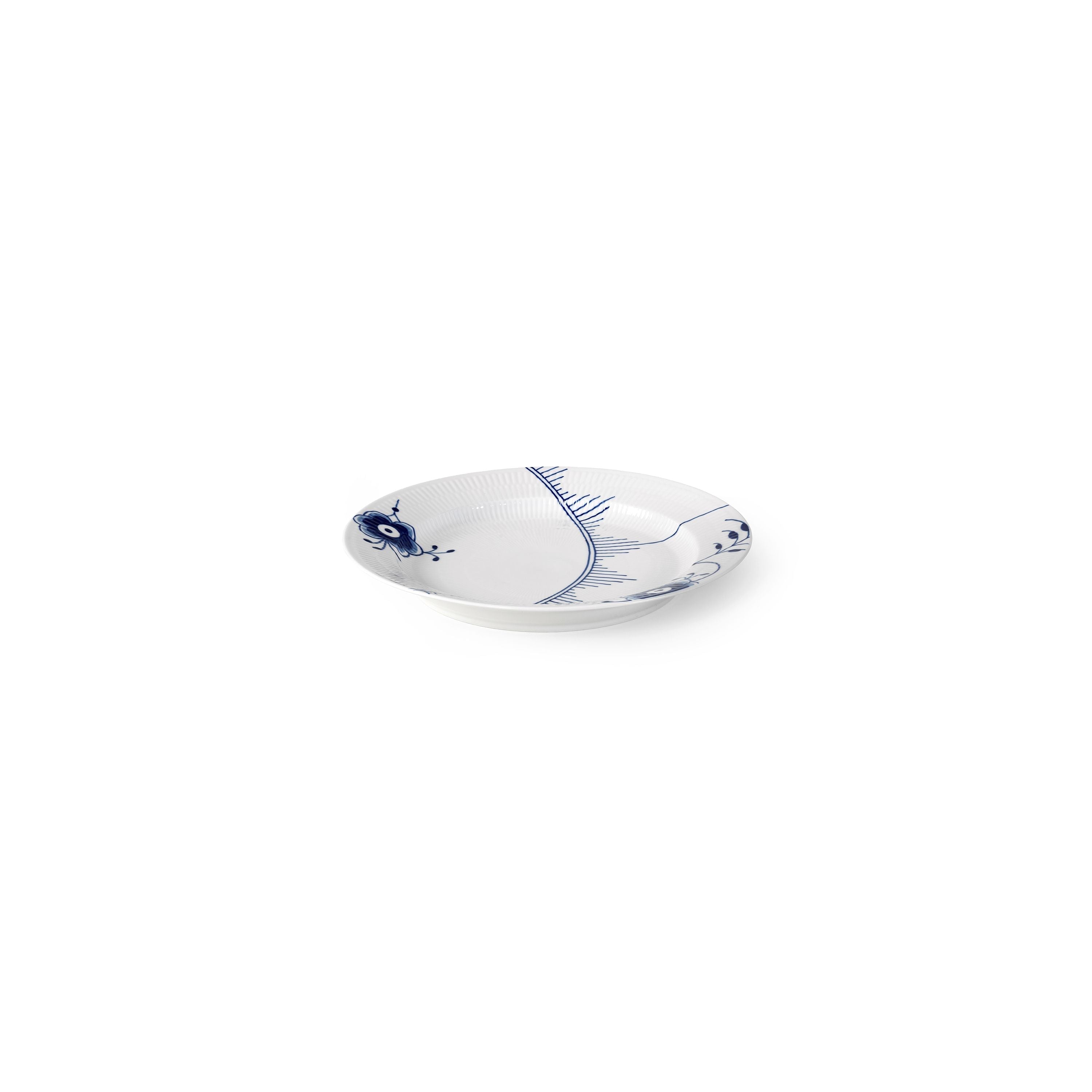 [product_category]-Royal Copenhagen Blue Fluted Mega Round Dish 33 Cm-Royal Copenhagen-5705140742371-1066675-ROY-4