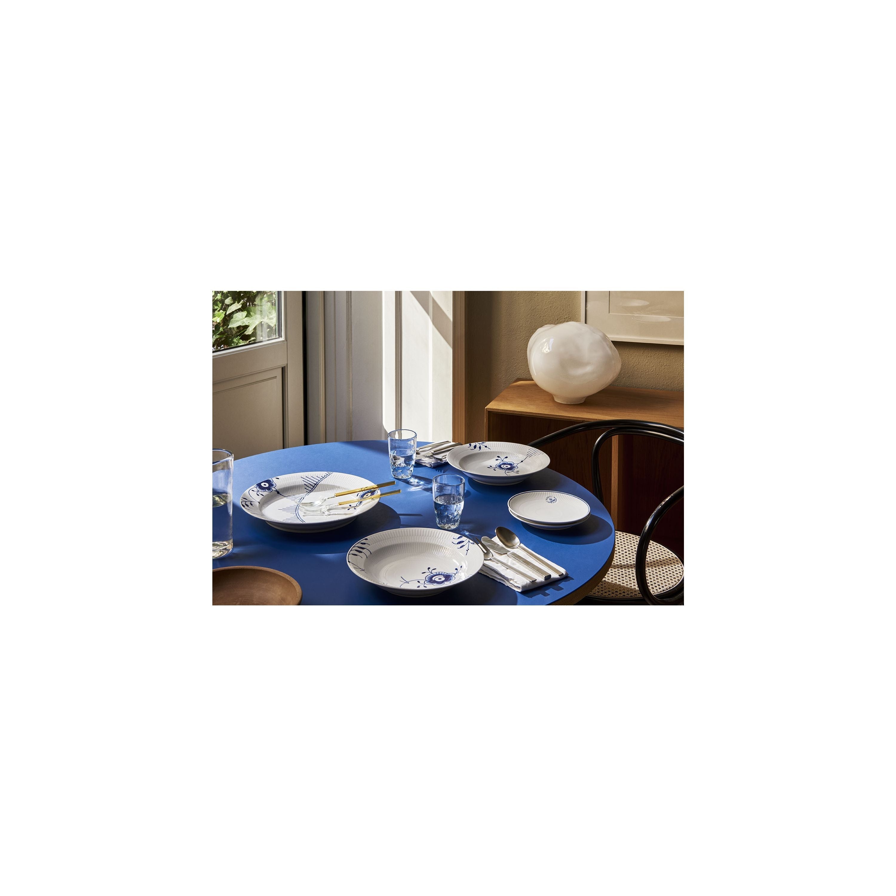 [product_category]-Royal Copenhagen Blue Fluted Mega Round Dish 33 Cm-Royal Copenhagen-5705140742371-1066675-ROY-5