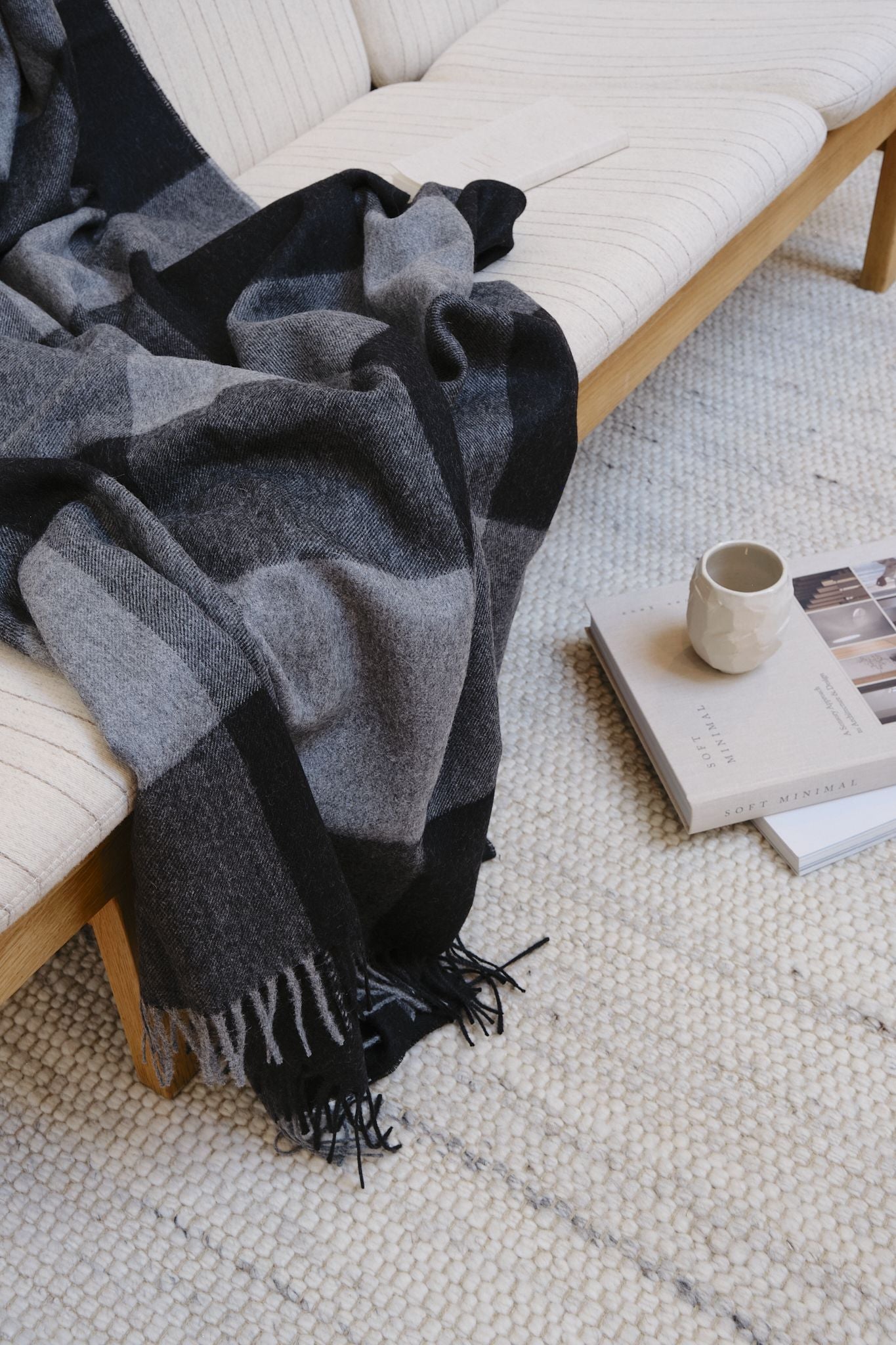 [product_category]-Silkeborg Uldspinderi Caracas Throw 130x200 Cm, Pine-Silkeborg Uldspinderi-5710390033384-00-1506-6827-SIL-3