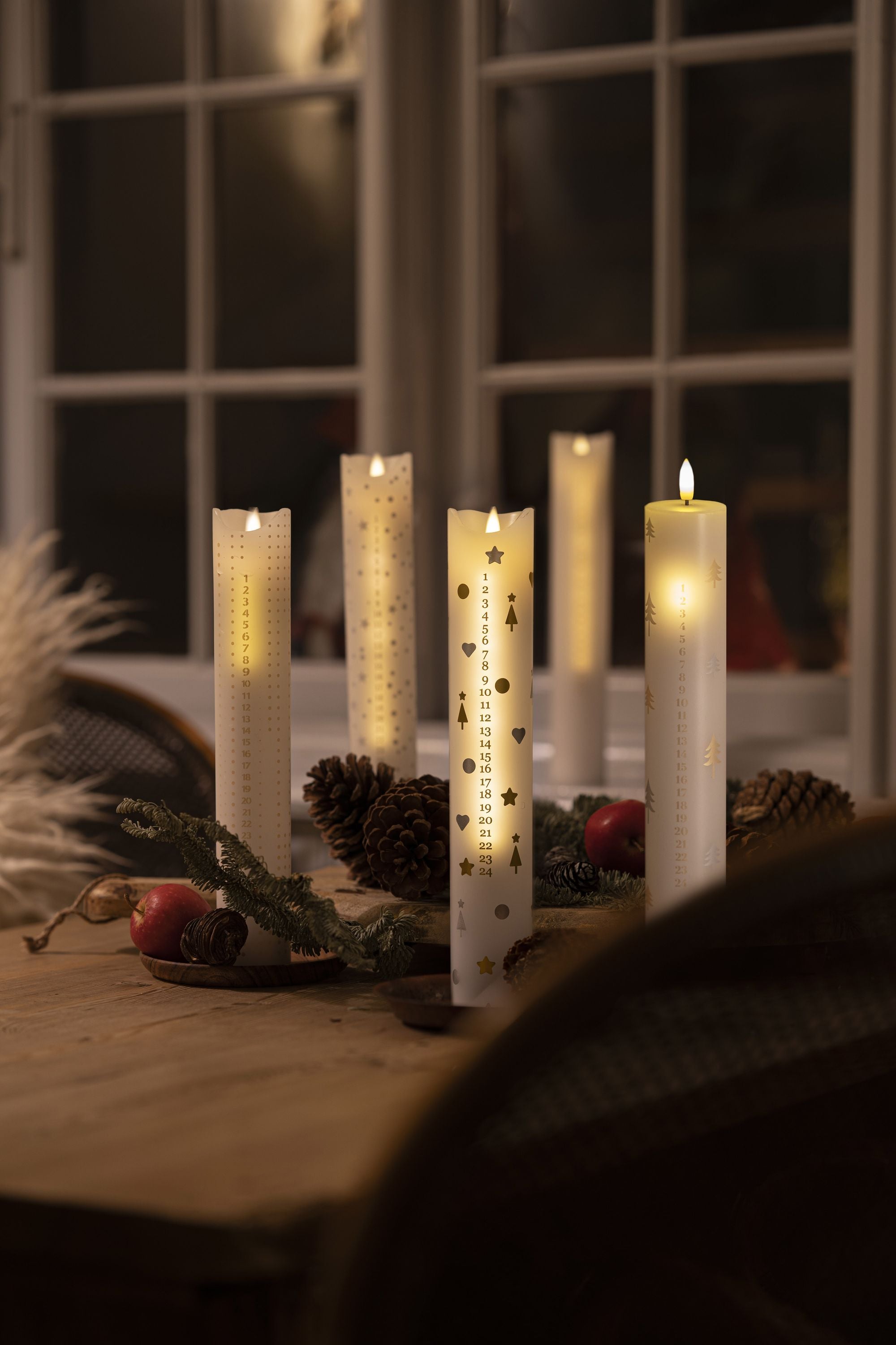 [product_category]-Sirius Sara Calendar Light ø4,8x H29cm, White/Gold-Sirius-5707310240038-24003-SIR-4