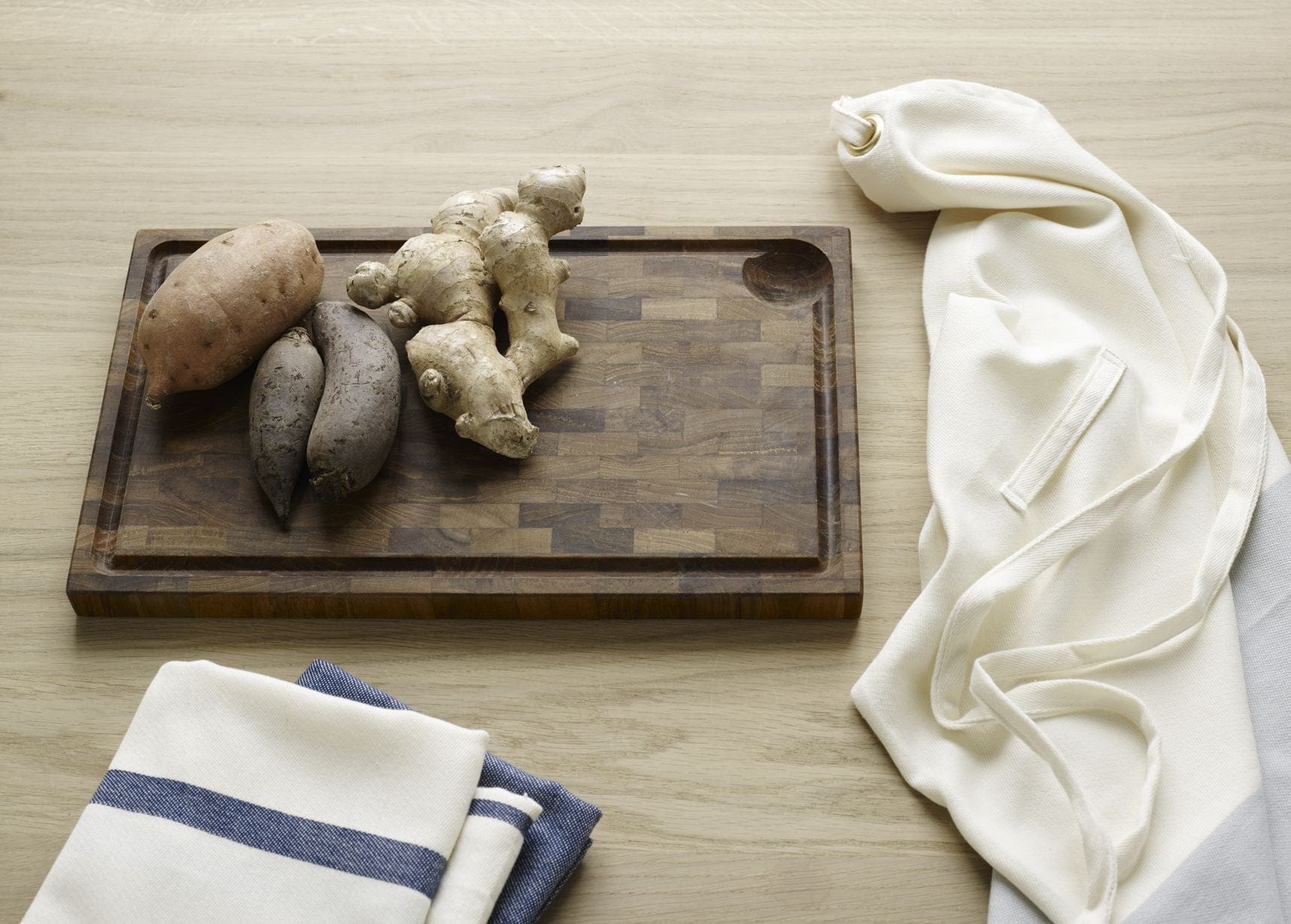 [product_category]-Skagerak Dania Cutting Board, 40x24 Cm-Skagerak-5706420070160-S1990844-SKA-4