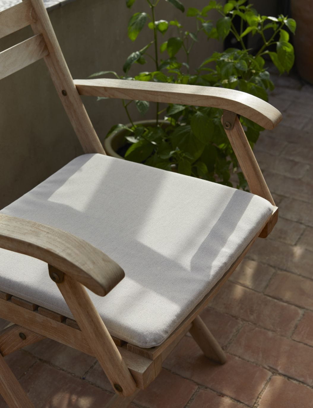 [product_category]-Skagerak Selandia Folding Chair With Armrests-Skagerak-5706420028413-S1400505-SKA-12